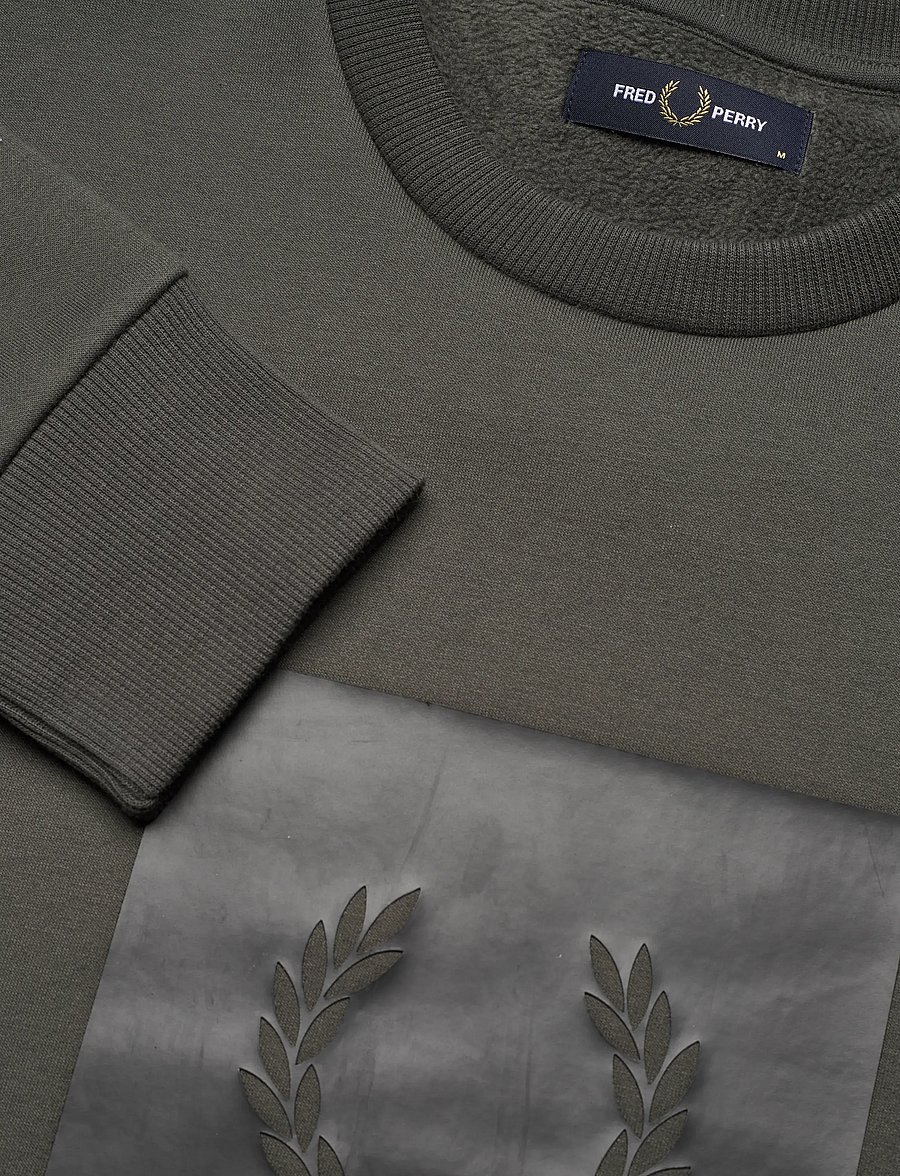 Fred Perry - BOX GRAPHIC SWEATSHIRT - shop efter anledning - field grn/black - 5