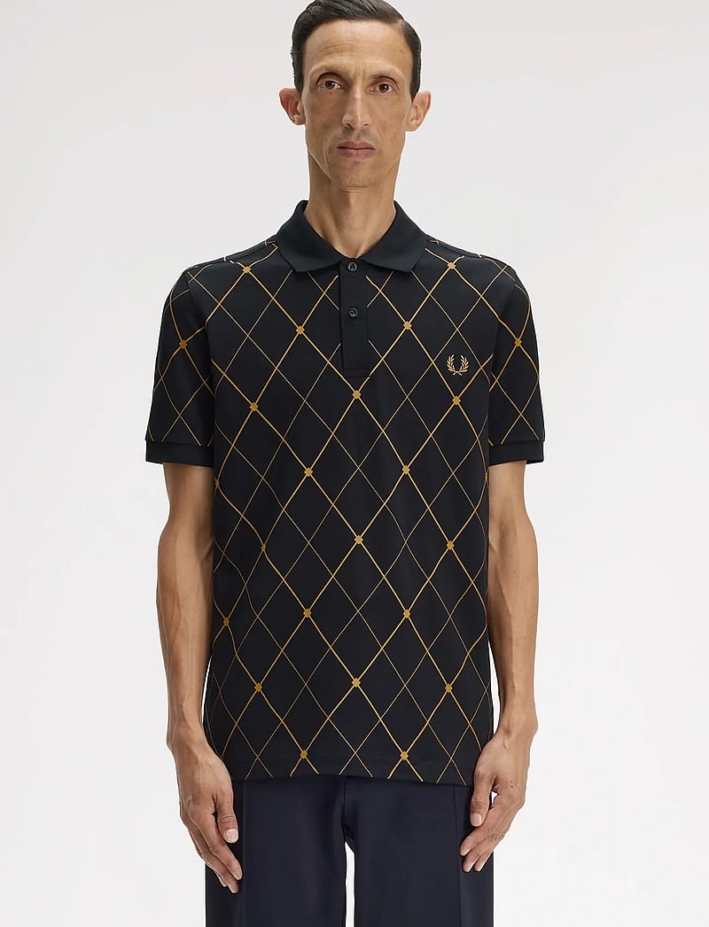 Fred Perry - ARGYLE PRINT FP SHIRT - kootud polosärgid - black - 0