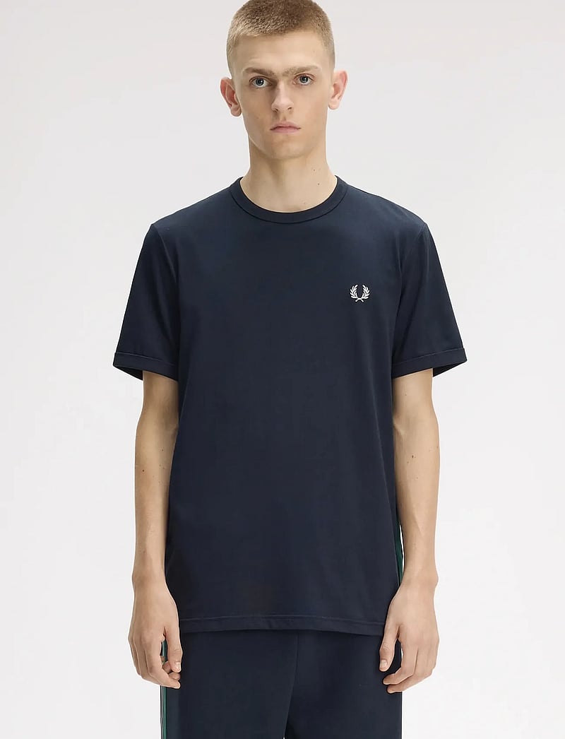 Fred Perry - STRIPE TAPE T-SHIRT - kurzärmelig - navy - 0