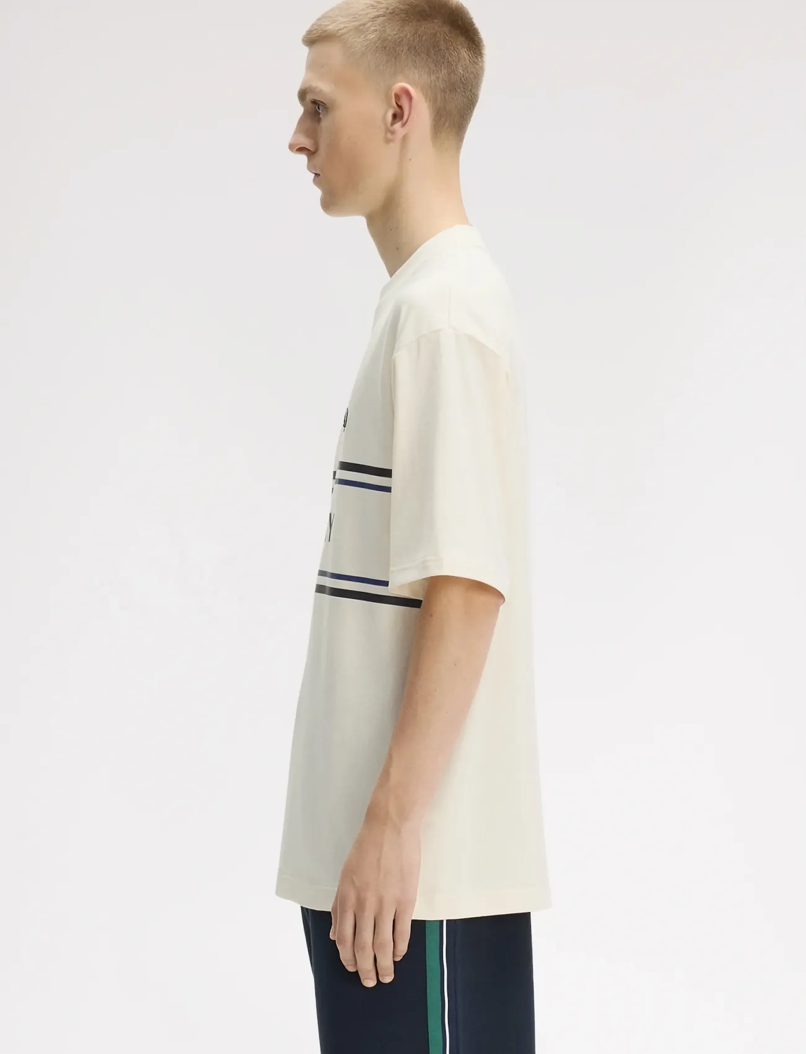 Fred Perry - FRED PERRY GRAPHIC TEE - kurzärmelig - ecru - 3