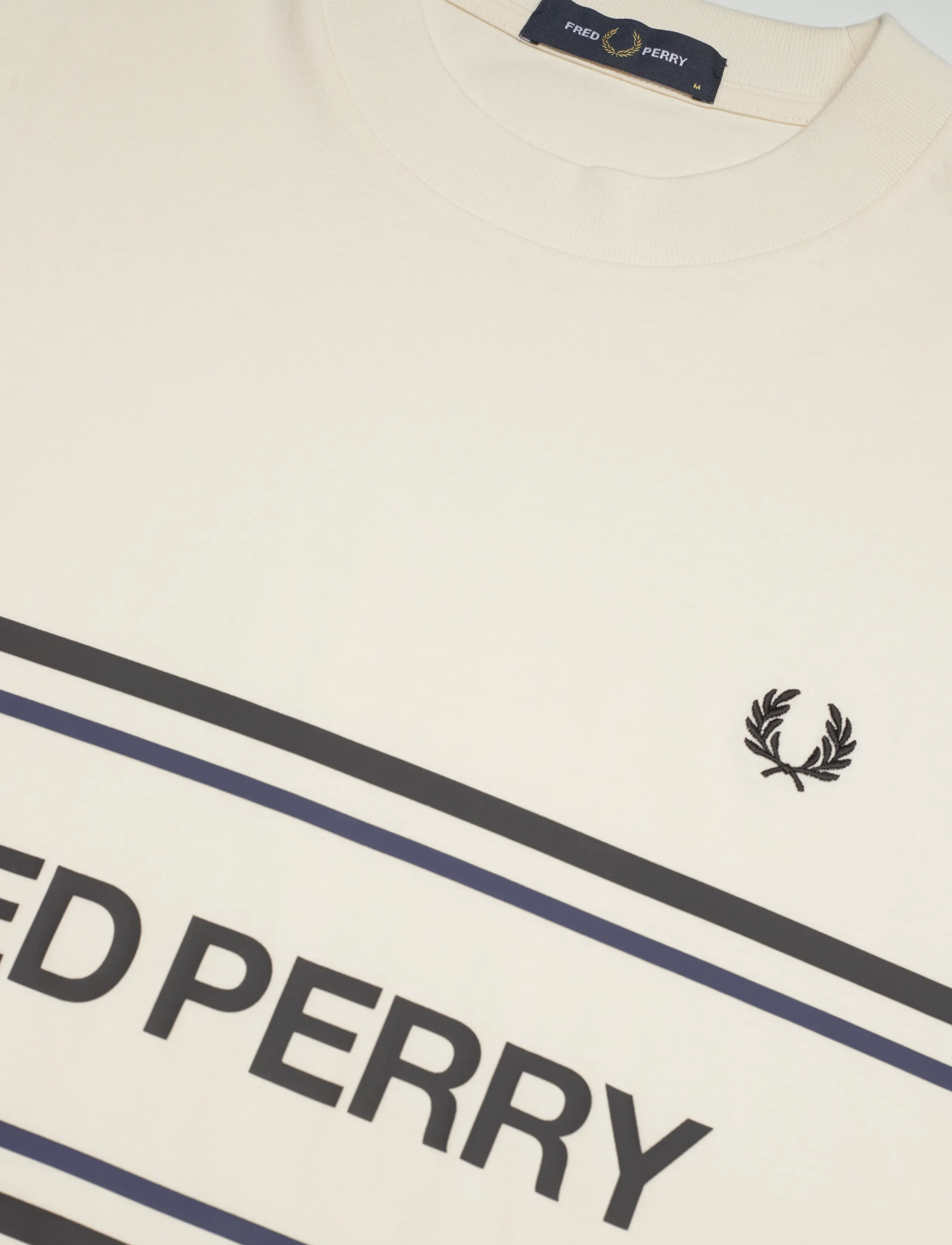 Fred Perry - FRED PERRY GRAPHIC TEE - kurzärmelig - ecru - 4