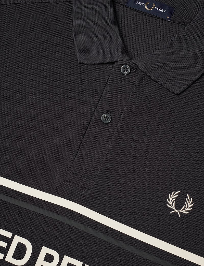 Fred Perry - FP GRAPHIC POLO SHIRT - kortærmede poloer - anchor grey - 4