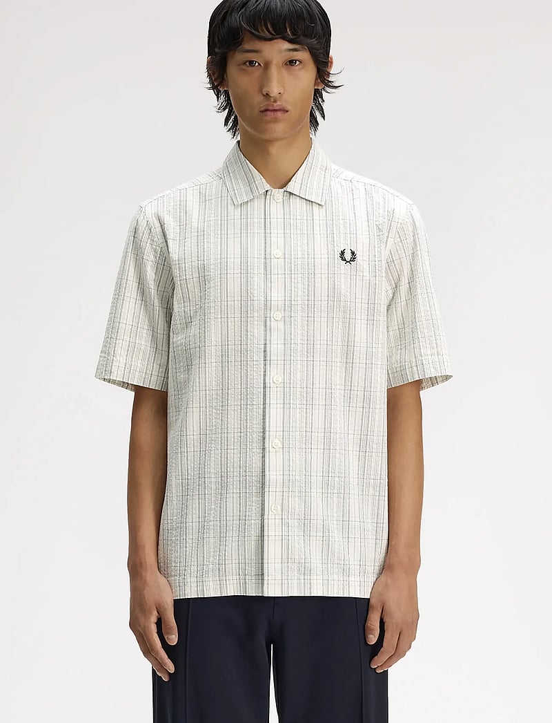 Fred Perry - SEERSUCKER CHECK SHIRT - checkered shirts - ecru - 0
