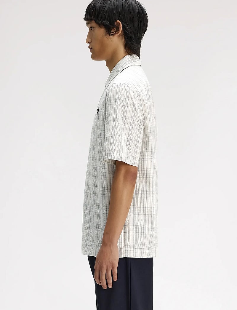 Fred Perry - SEERSUCKER CHECK SHIRT - checkered shirts - ecru - 3