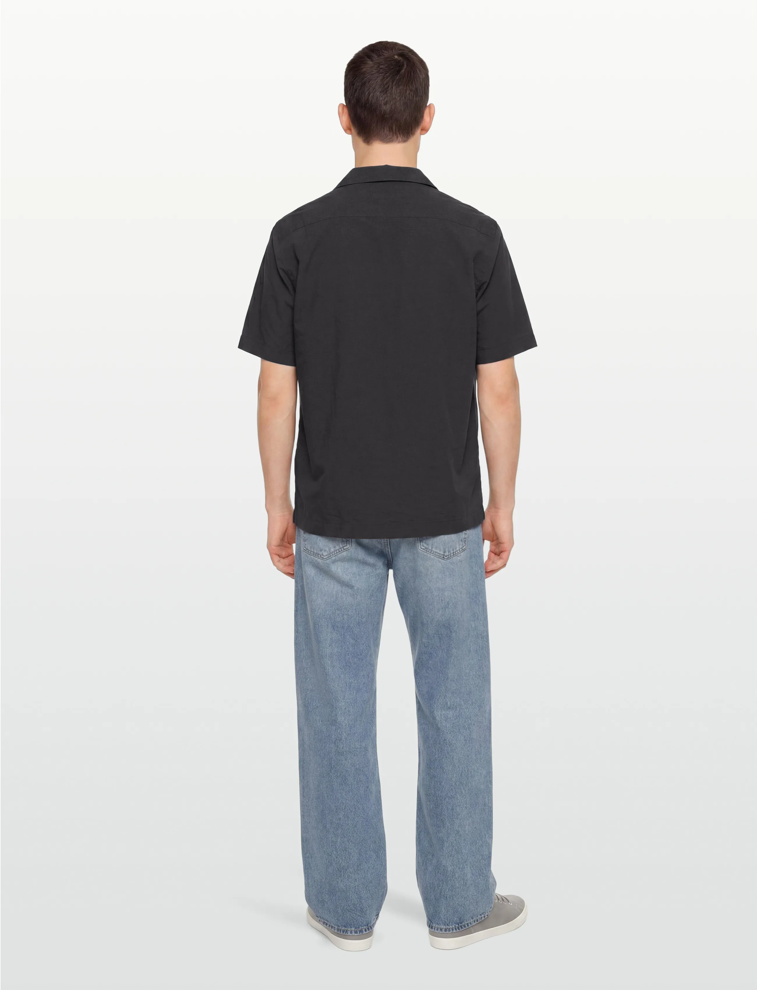 Fred Perry - SEERSUCKER REVERE COLLAR SHIRT - kurzarmhemden - anchor grey - 4