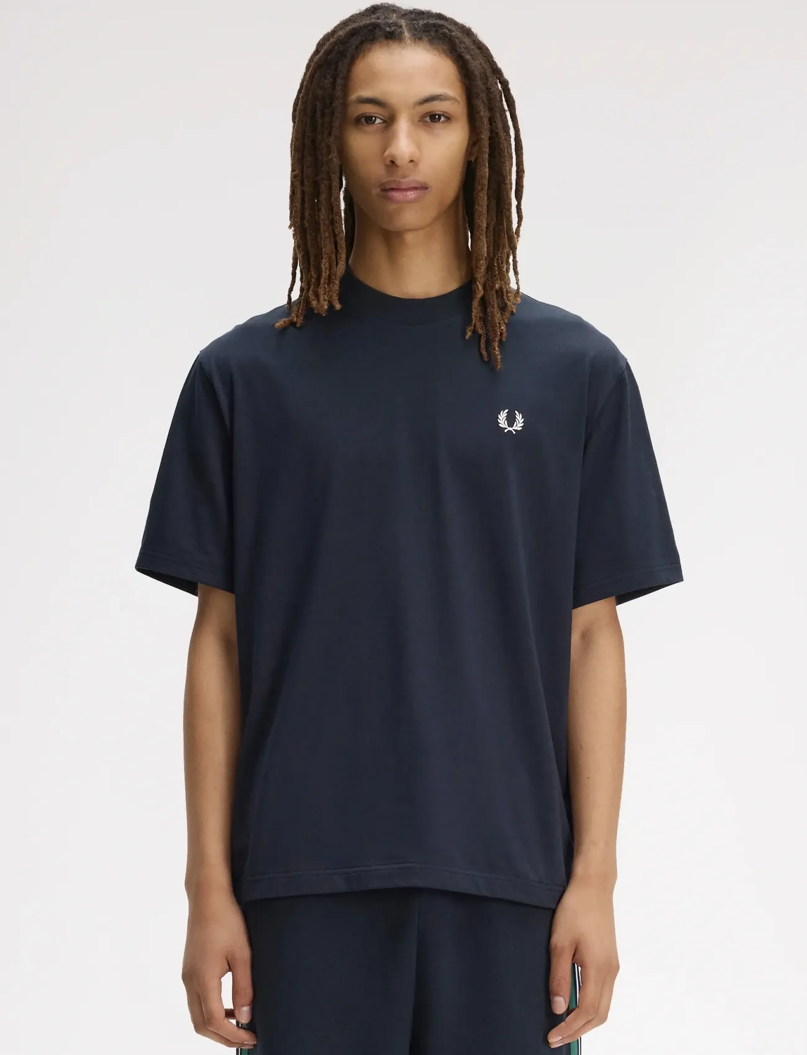 Fred Perry Back Print Fred Perry Text Tee, L, Navy, T-Shirts > Kortærmede, Herre