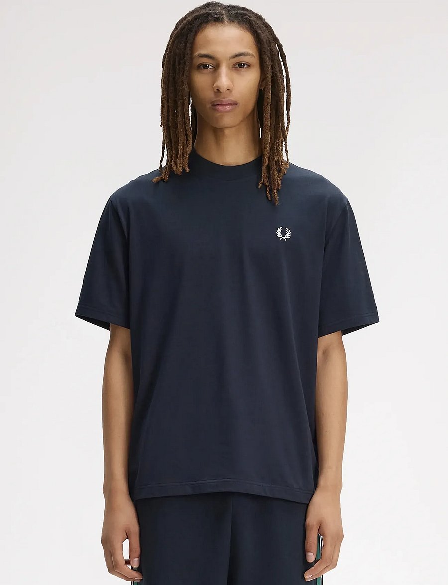 Fred Perry - BACK PRINT FRED PERRY TEXT TEE - short-sleeved t-shirts - navy - 0