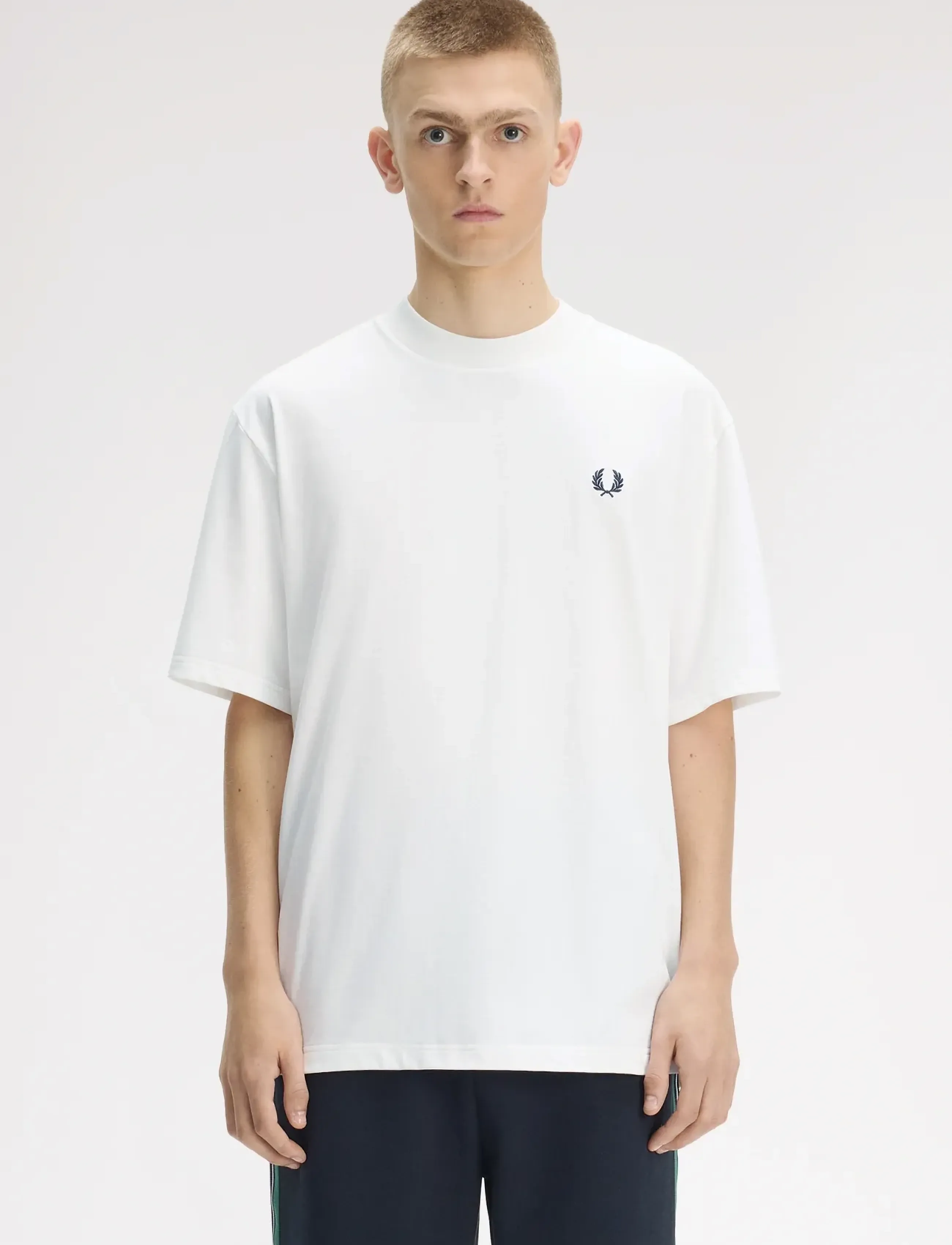 Fred Perry BACK PRINT FRED PERRY TEXT TEE - Fred Perry - SNOW WHITE / white