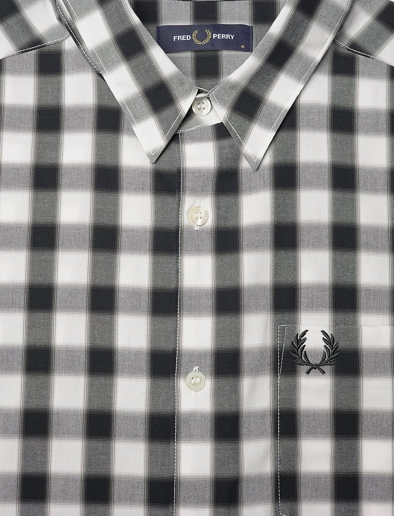 Fred Perry - BLURRED GINGHAM SHIRT - karierte hemden - snow white - 4