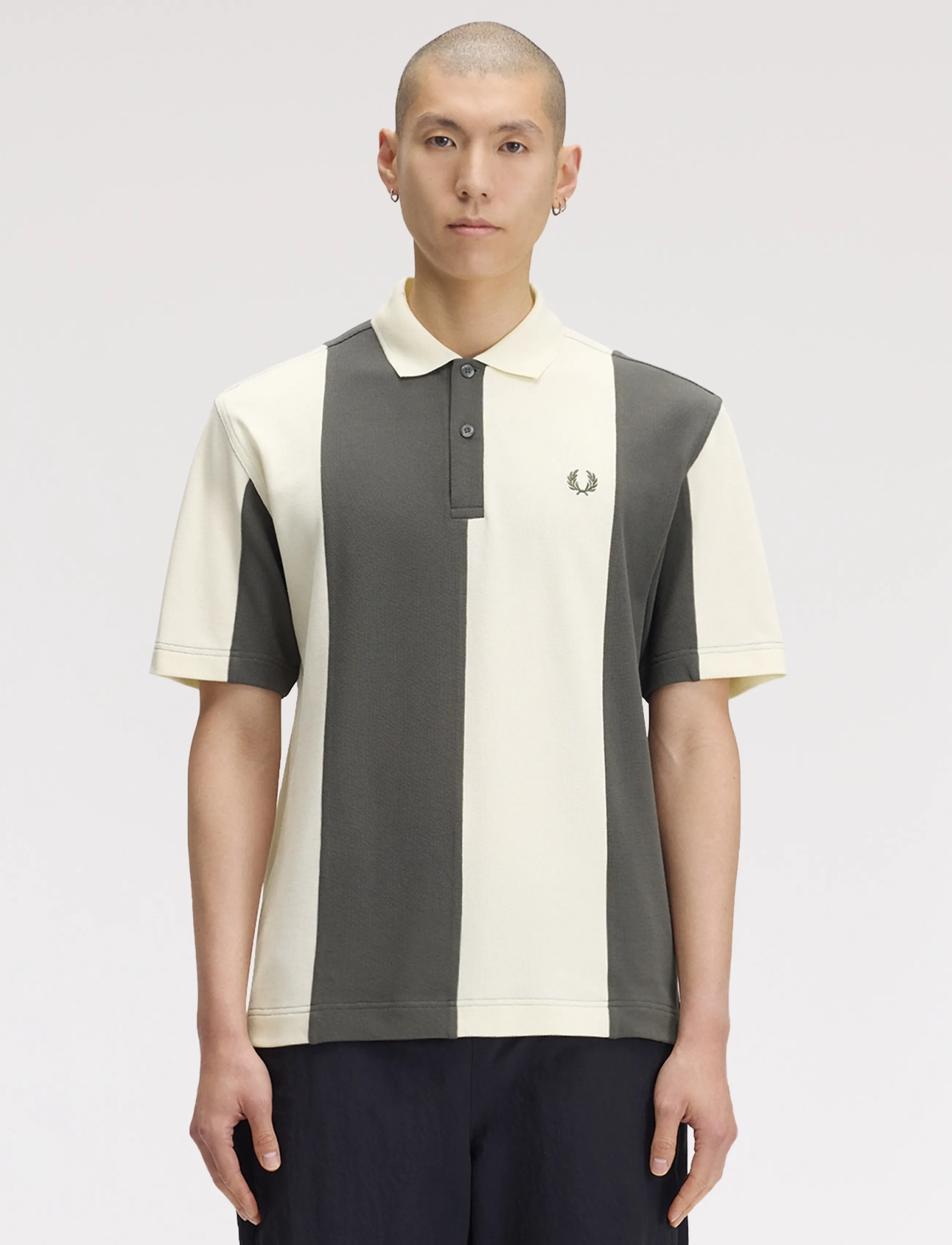 Fred Perry CUT AND SEW PANELLED POLO SHIR - Isadepäev - ECRU / cream