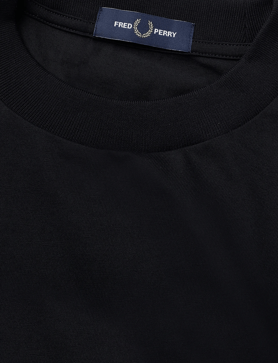 Fred Perry - REFLECTIVE PRINT TEE - kortærmede t-shirts - black - 2