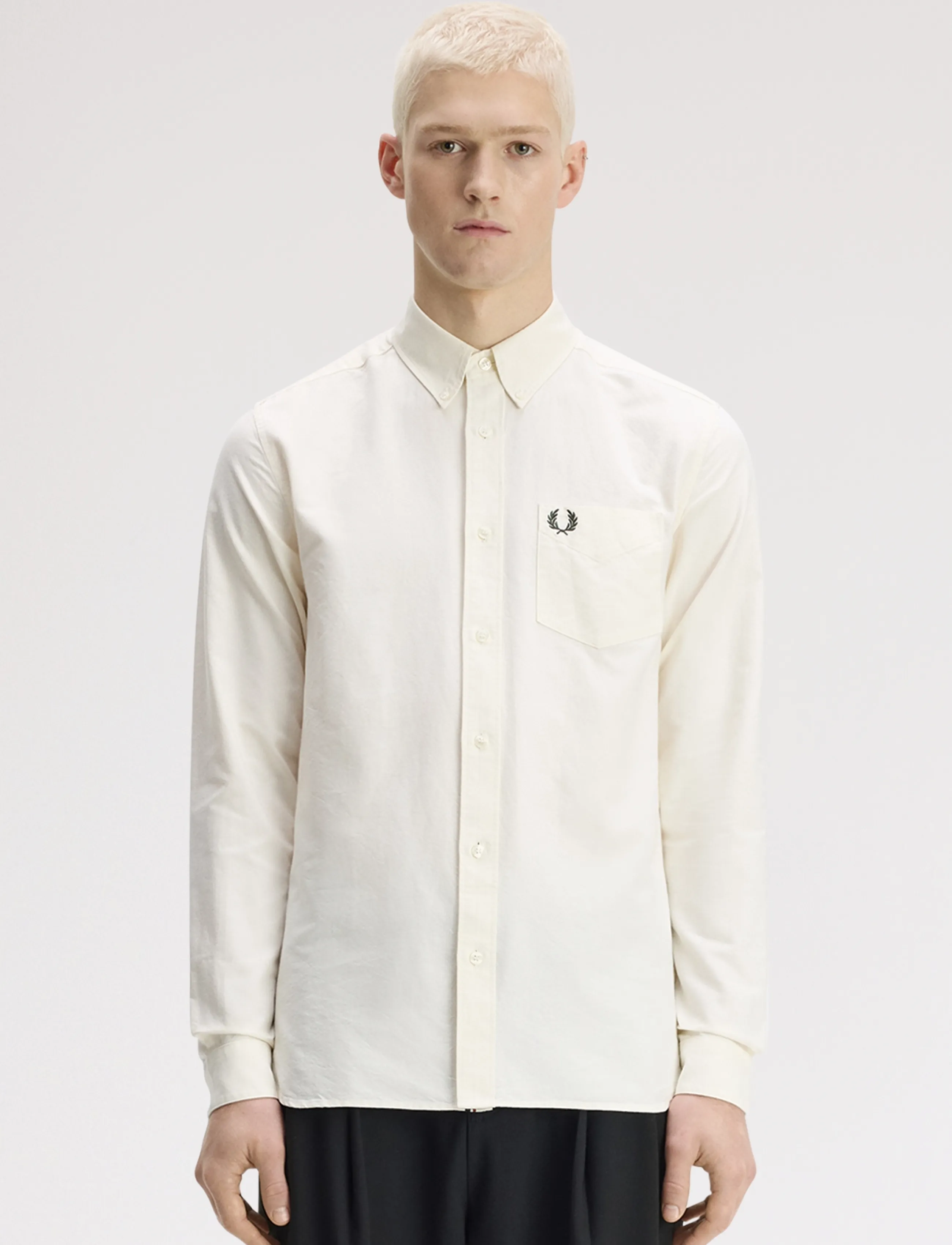 Fred Perry CONCEALED TIPPED OXFORD SHIRT - Shirts - ECRU / cream