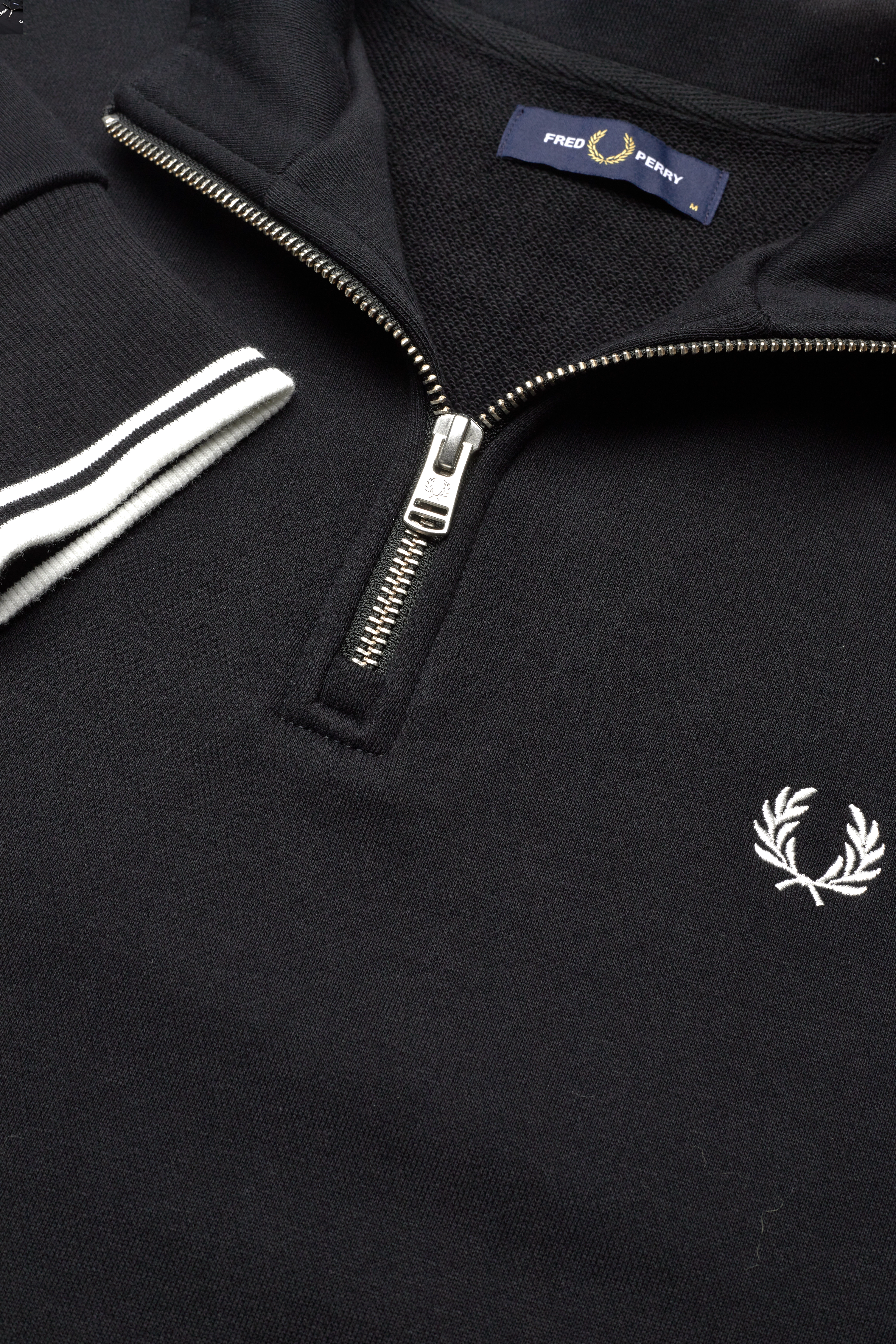 Fred Perry - HALF ZIP SWEATSHIRT - vacation essentials - black - 2