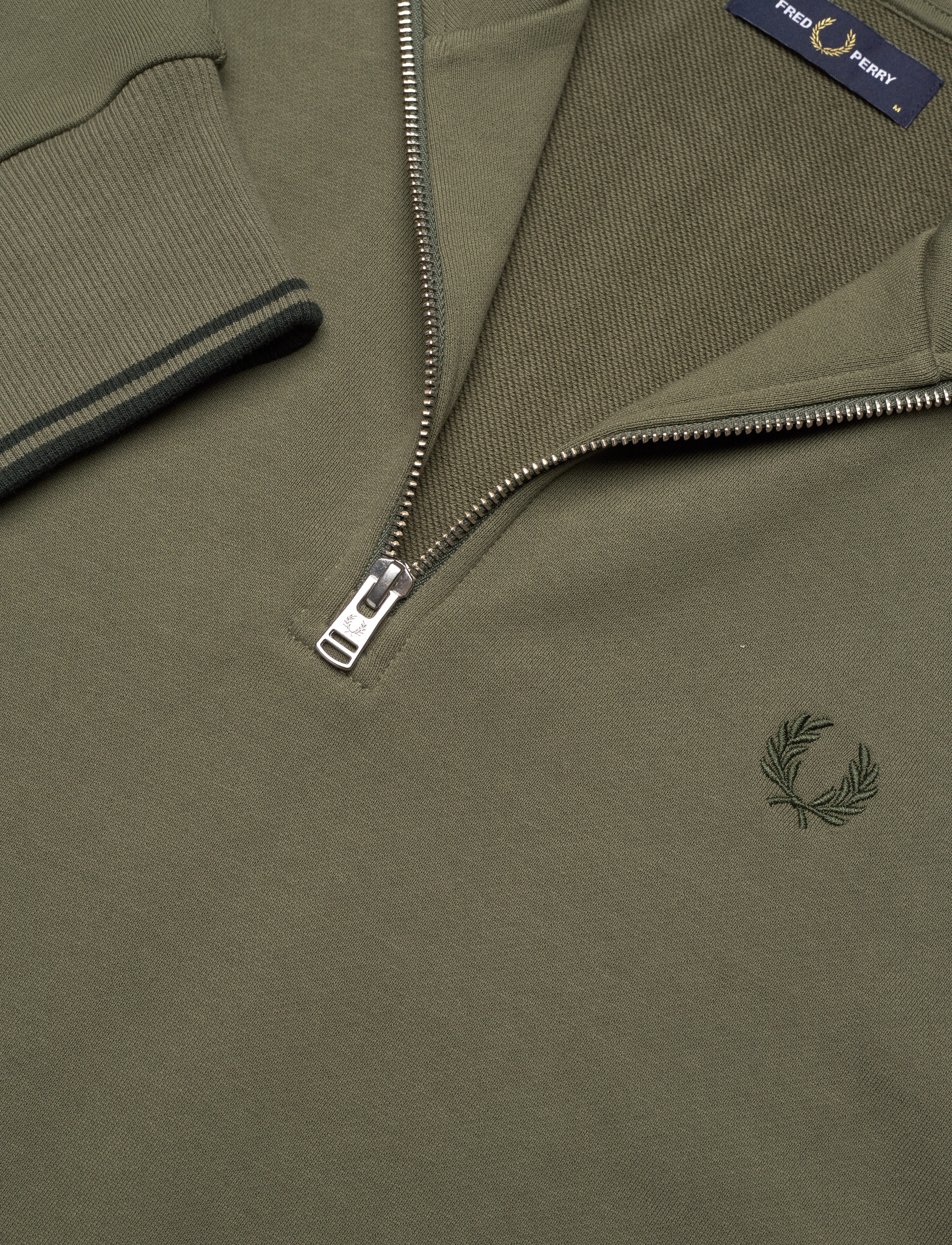 Fred Perry - HALF ZIP SWEATSHIRT - sweatshirts - laurel w green/ngt green - 4