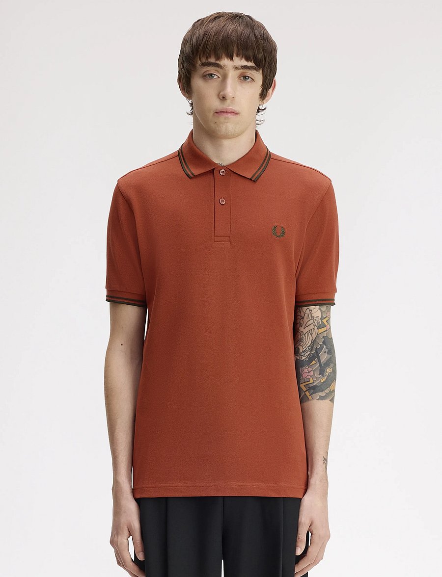 Fred Perry - TWIN TIPPED FP SHIRT - kortärmade pikéer - brndy/ngtg/ngtg - 0