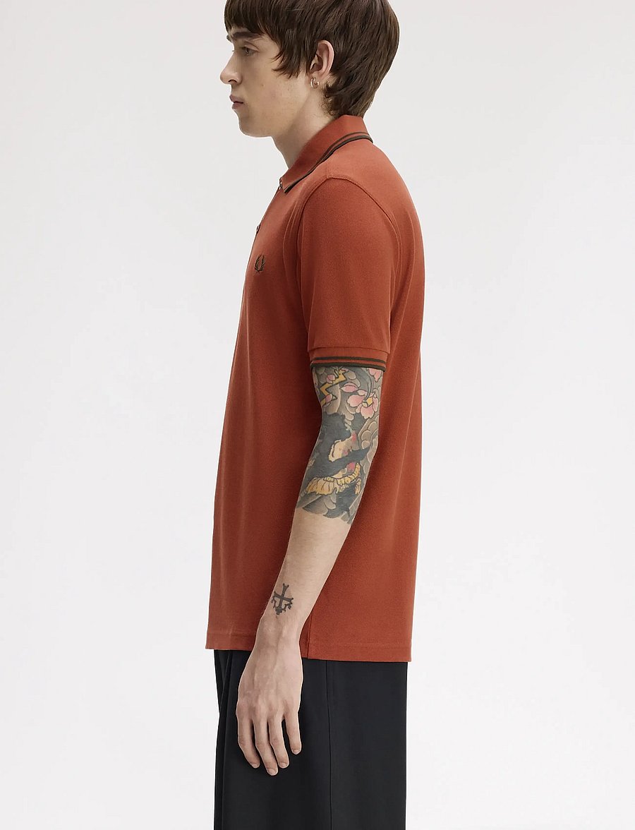 Fred Perry - TWIN TIPPED FP SHIRT - kortärmade pikéer - brndy/ngtg/ngtg - 3