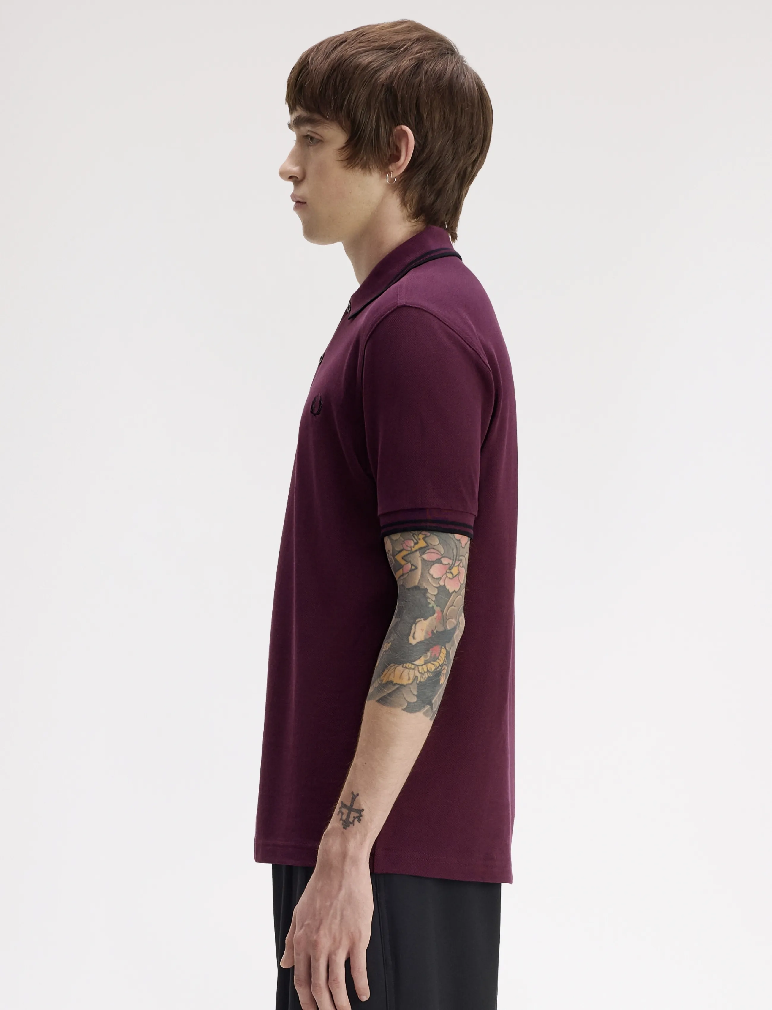 Fred Perry - TWIN TIPPED FP SHIRT - short-sleeved polos - plum/black - 3