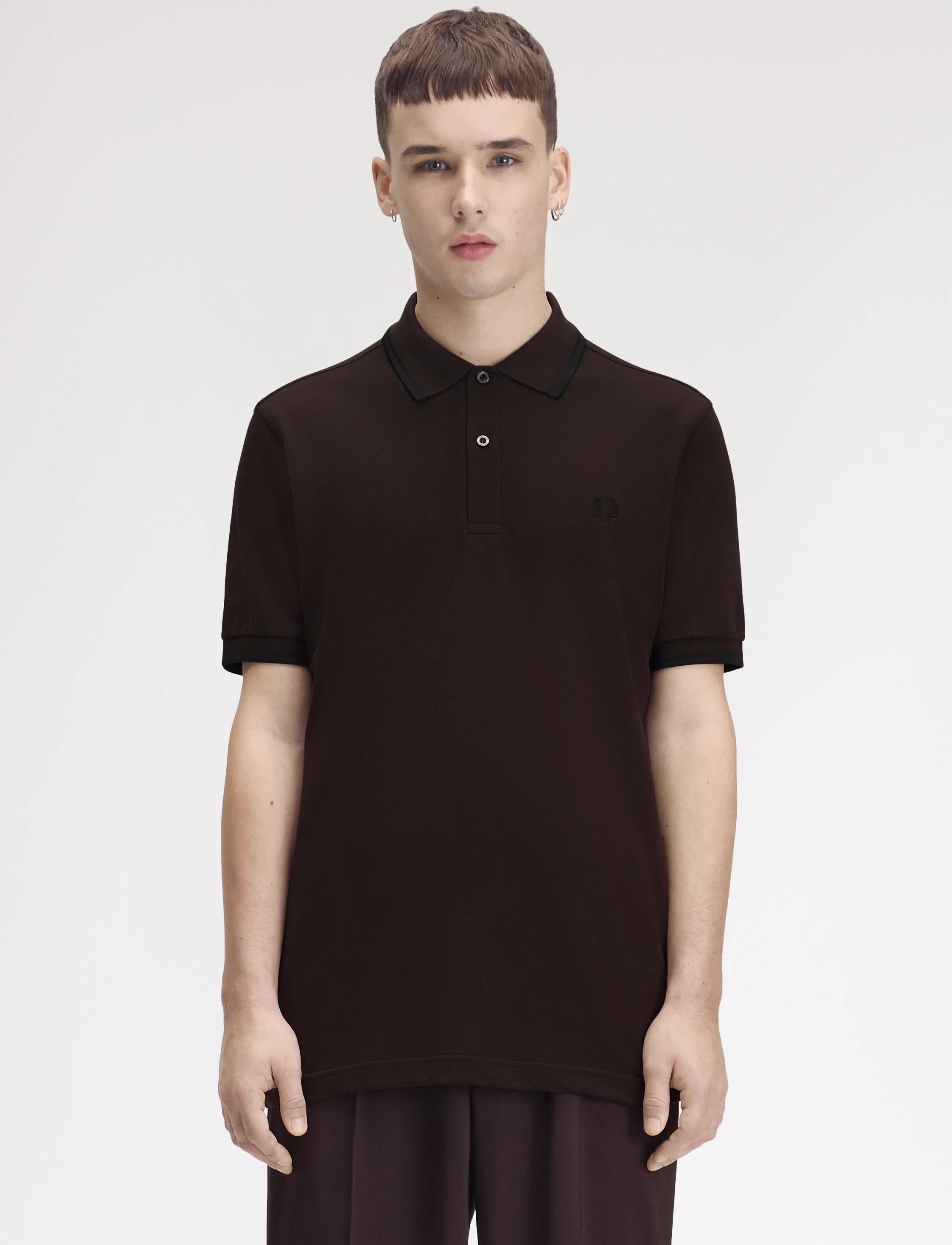 Fred Perry TWIN TIPPED FP SHIRT - Pikéer - RICH BROWN/BLACK / brown