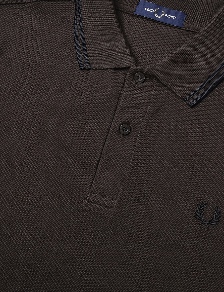 Fred Perry - TWIN TIPPED FP SHIRT - kortärmade pikéer - rich brown/black - 4