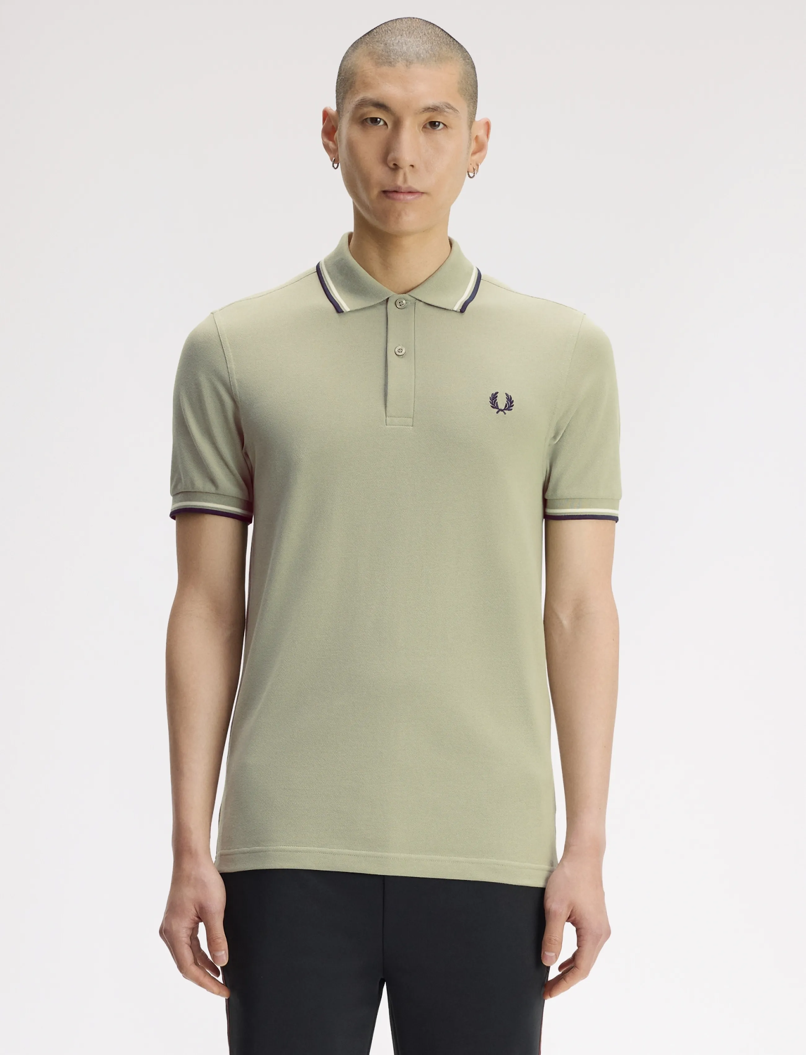 Fred Perry TWIN TIPPED FP SHIRT - Koszulki Polo - SEAGRS/ECR/DKAIR / khaki/green