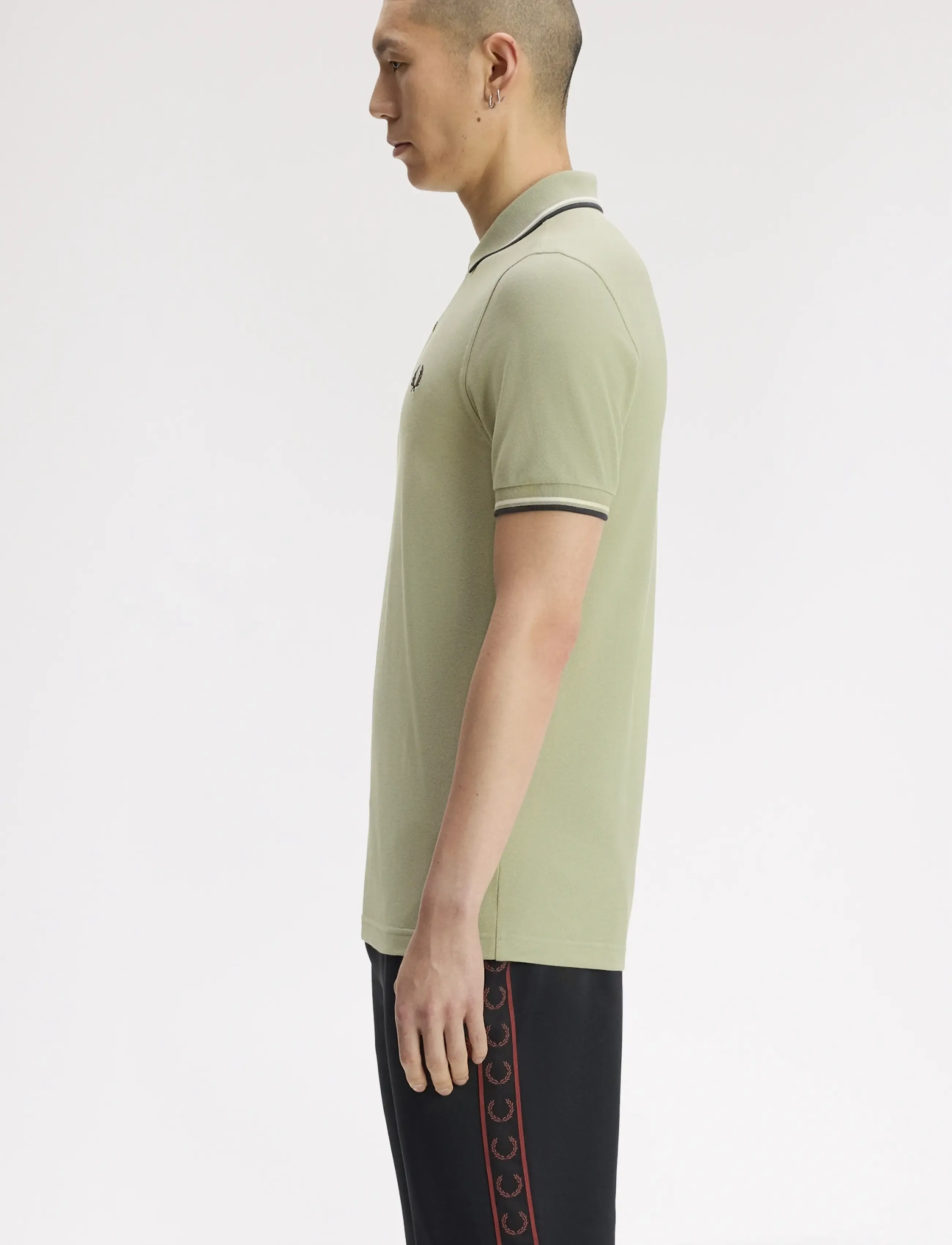 Fred Perry - TWIN TIPPED FP SHIRT - krótki rękaw - seagrs/ecr/dkair - 3