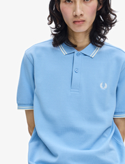 Fred Perry - TWIN TIPPED FP SHIRT - short-sleeved polos - sky/snwwht/snwwt - 3