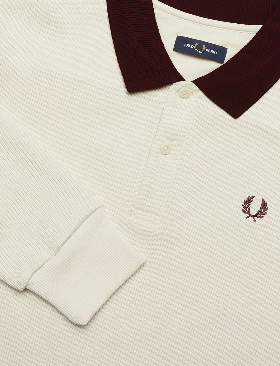 Fred Perry - TIPPEDSLEEVE COLLARED SWTSHIRT - langärmelige strick-polohemden - ecru - 4