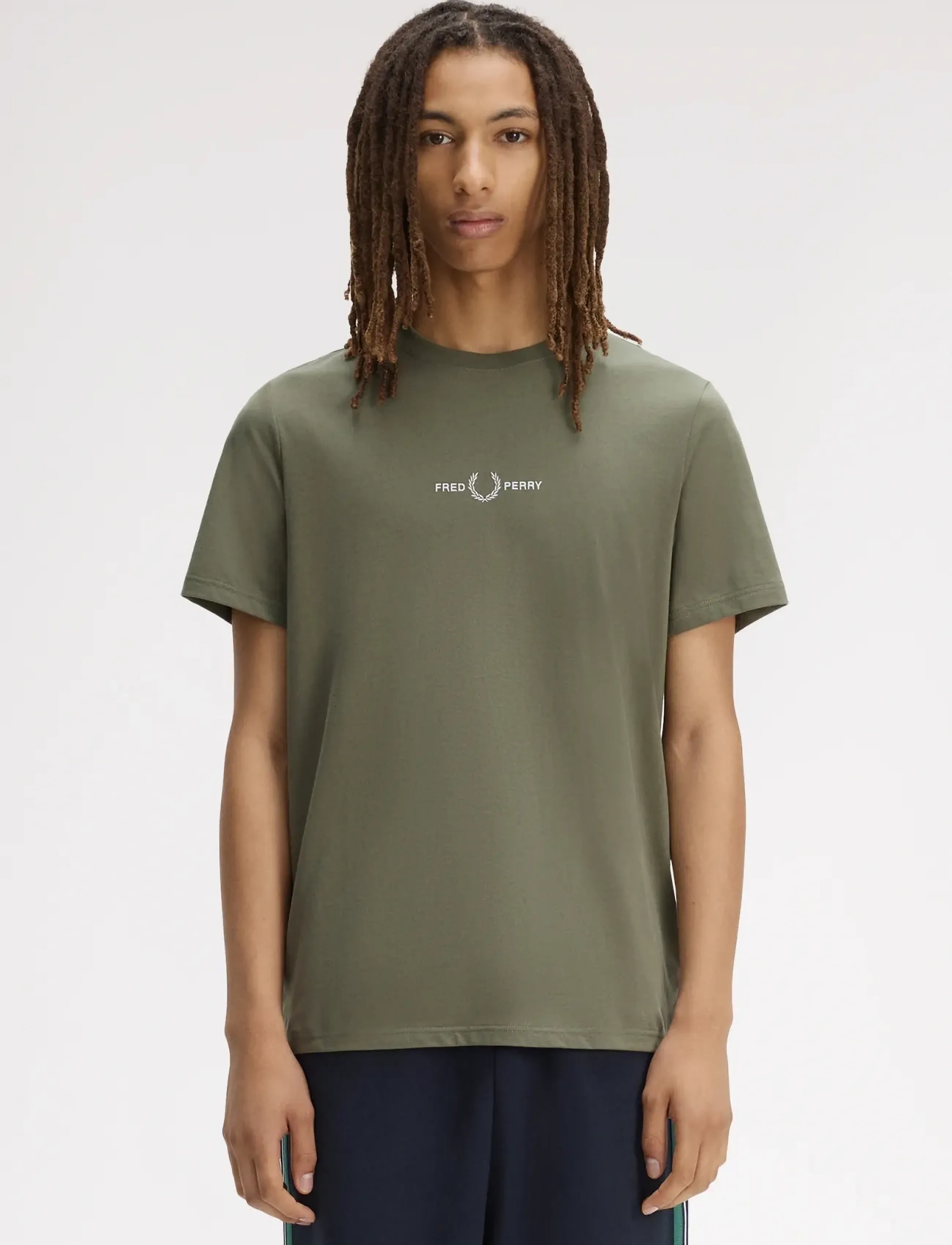 Fred Perry Embroidered T-Shirt, M, T-shirts, Khakigrün - Short-sleeved, Männerswear