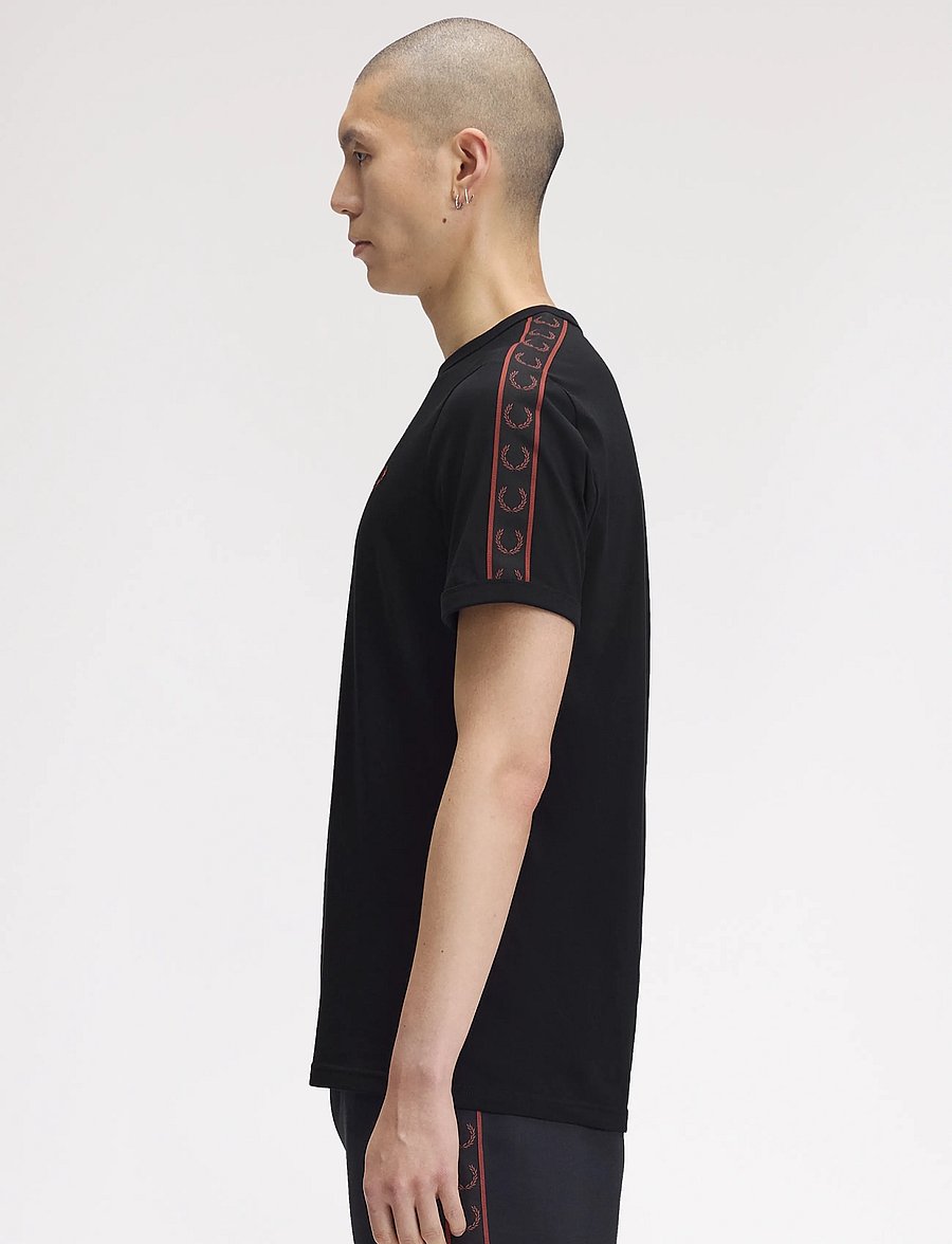 Fred Perry - CONTRAST TAPE RINGER TEE - kortærmede t-shirts - black - 3