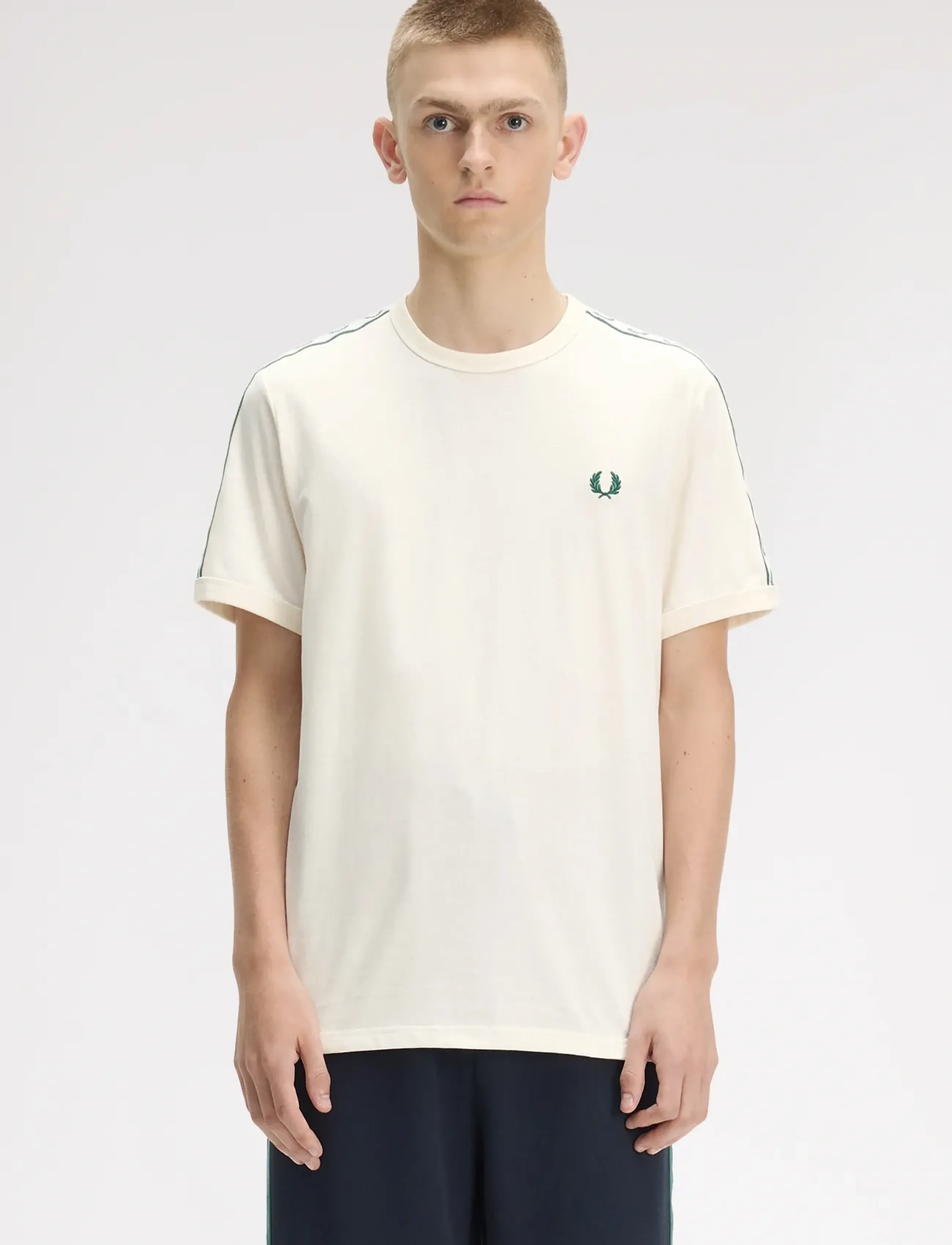 Fred Perry Contrast Tape Ringer Tee, XS, Cream, T-Shirts > Kortærmede, Herre
