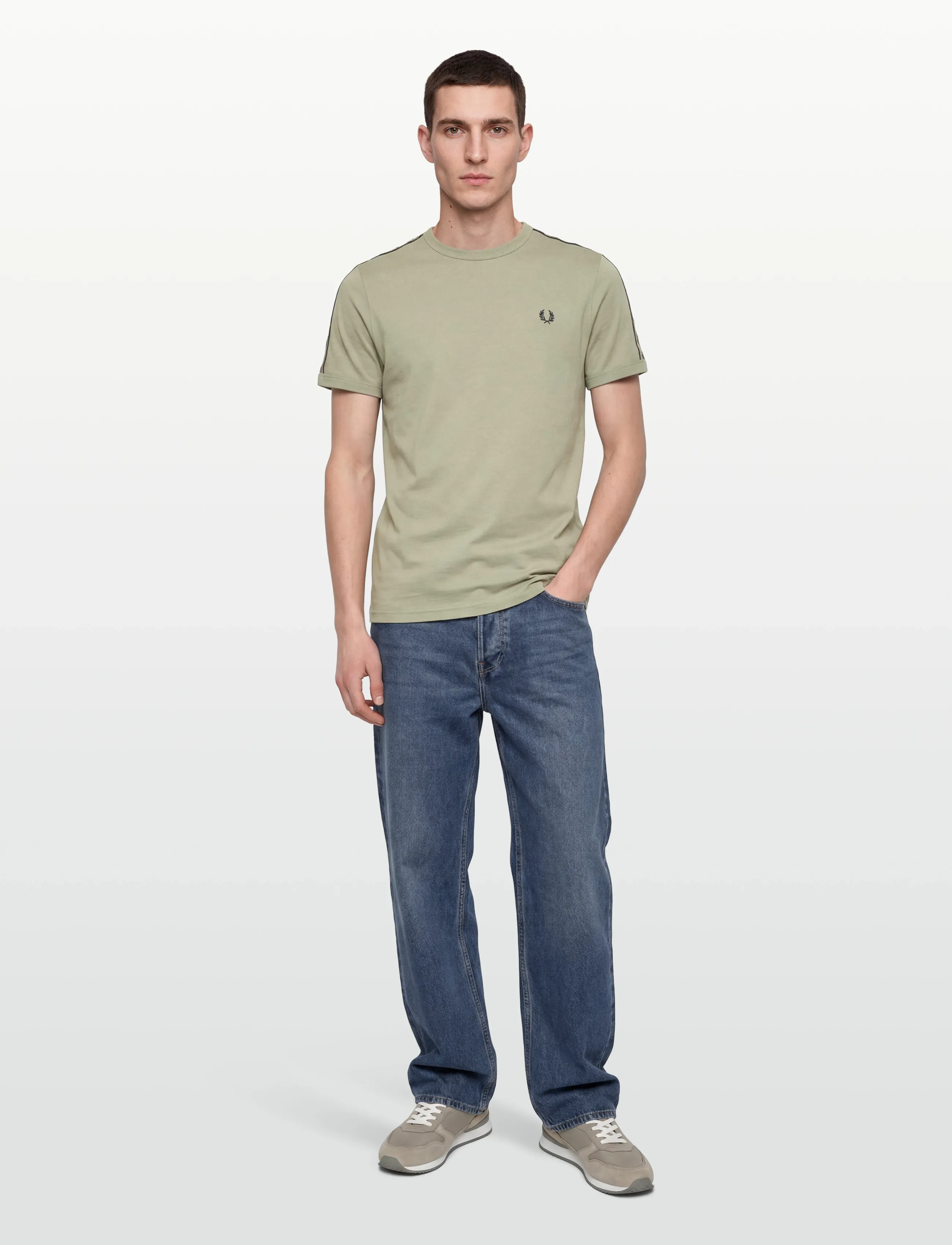 Fred Perry Contrast Tape Ringer Tee, Mænd, Kontrastbånd T-Shirt, Kakigrøn, Str: M