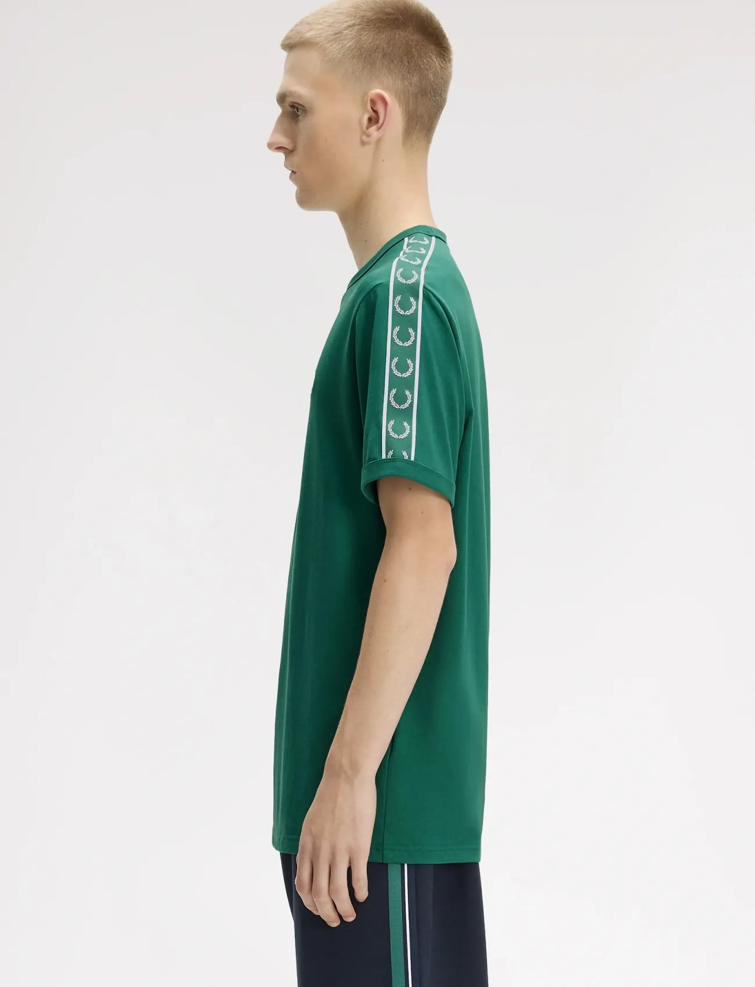 Fred Perry - CONTRAST TAPE RINGER TEE - short-sleeved t-shirts - sport green - 5