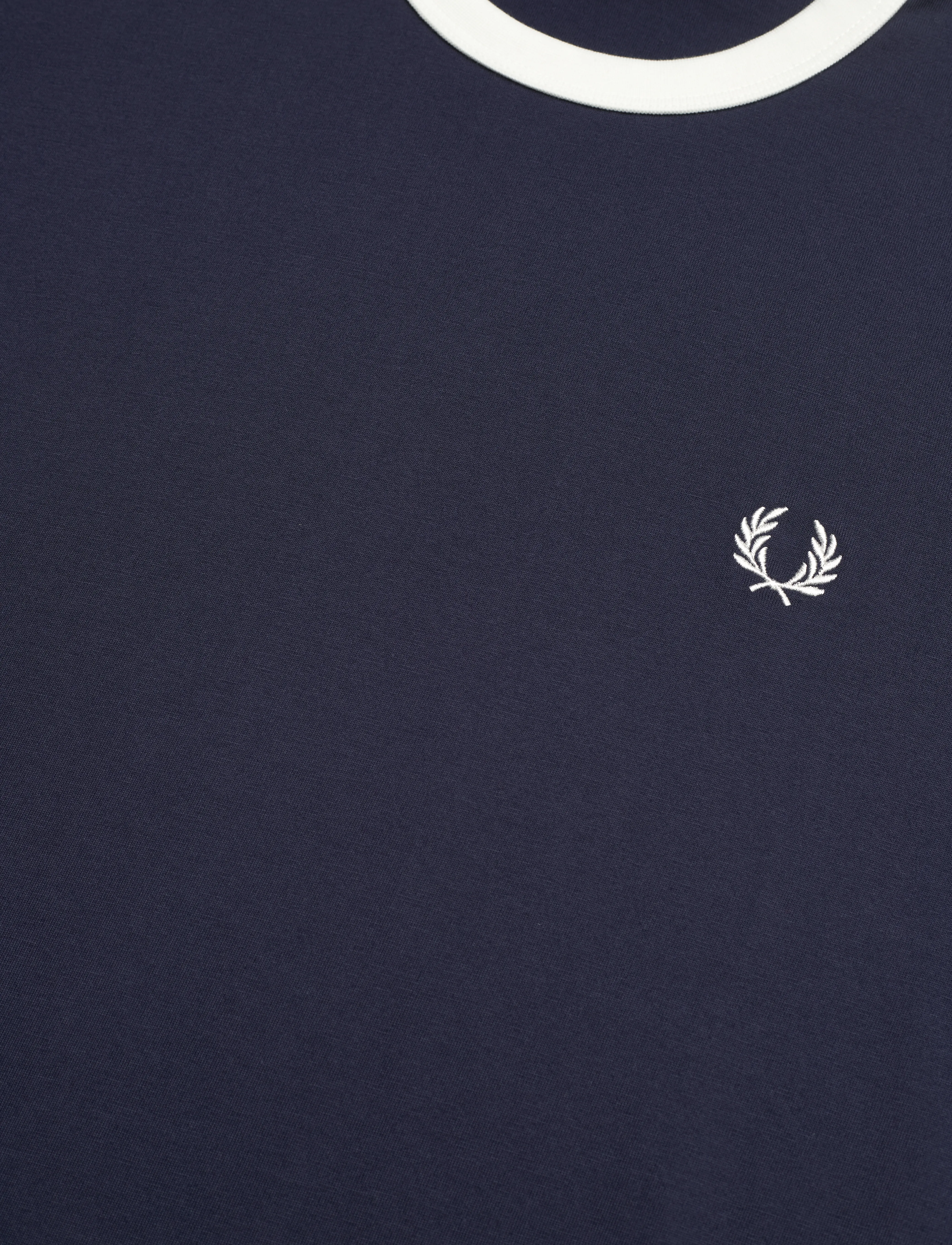 Fred Perry - TAPED RINGER T-SHIRT - kortärmade t-shirts - carbon blue - 4