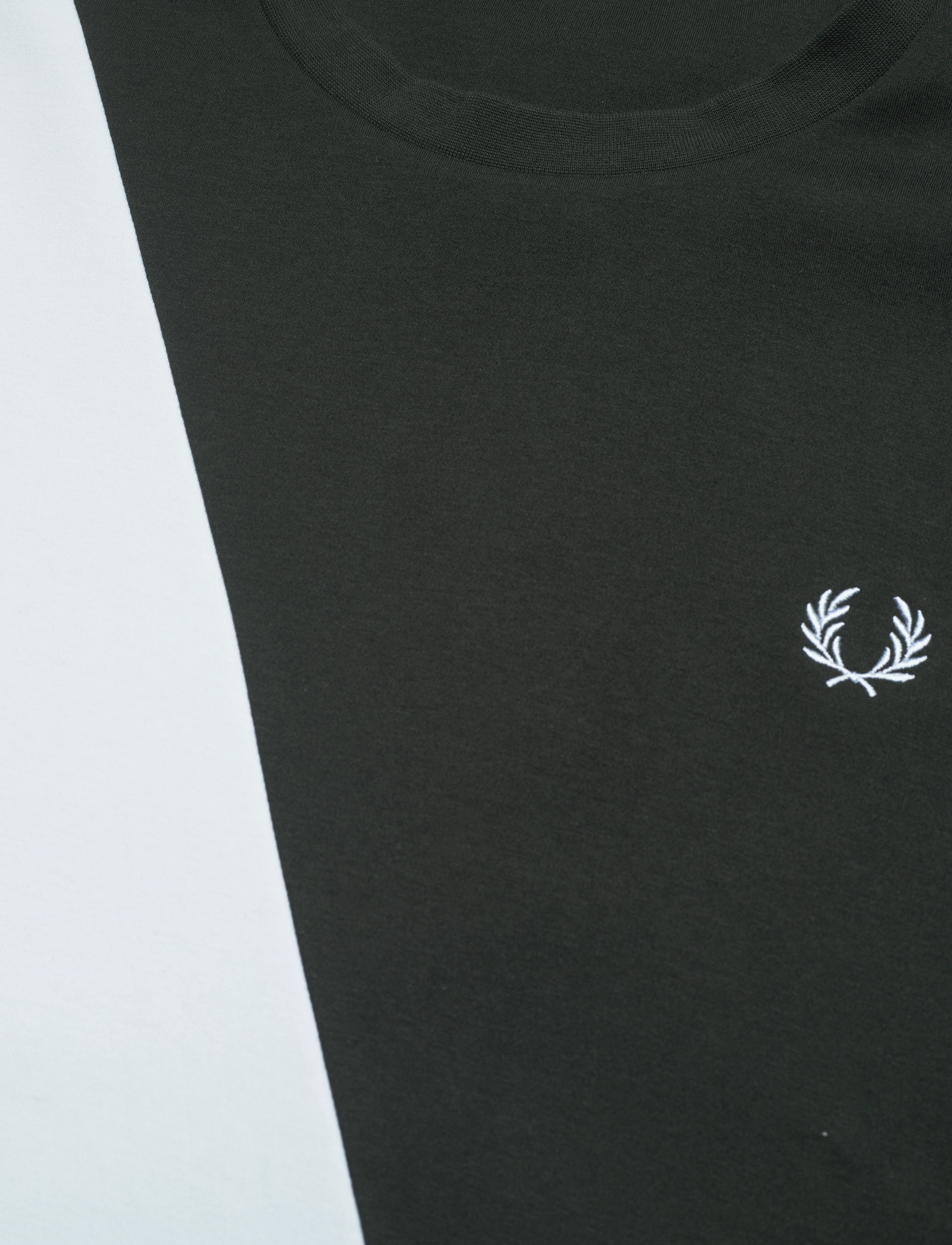 Fred Perry - ABSTRACT COL BLOCK TEE - night green - 2