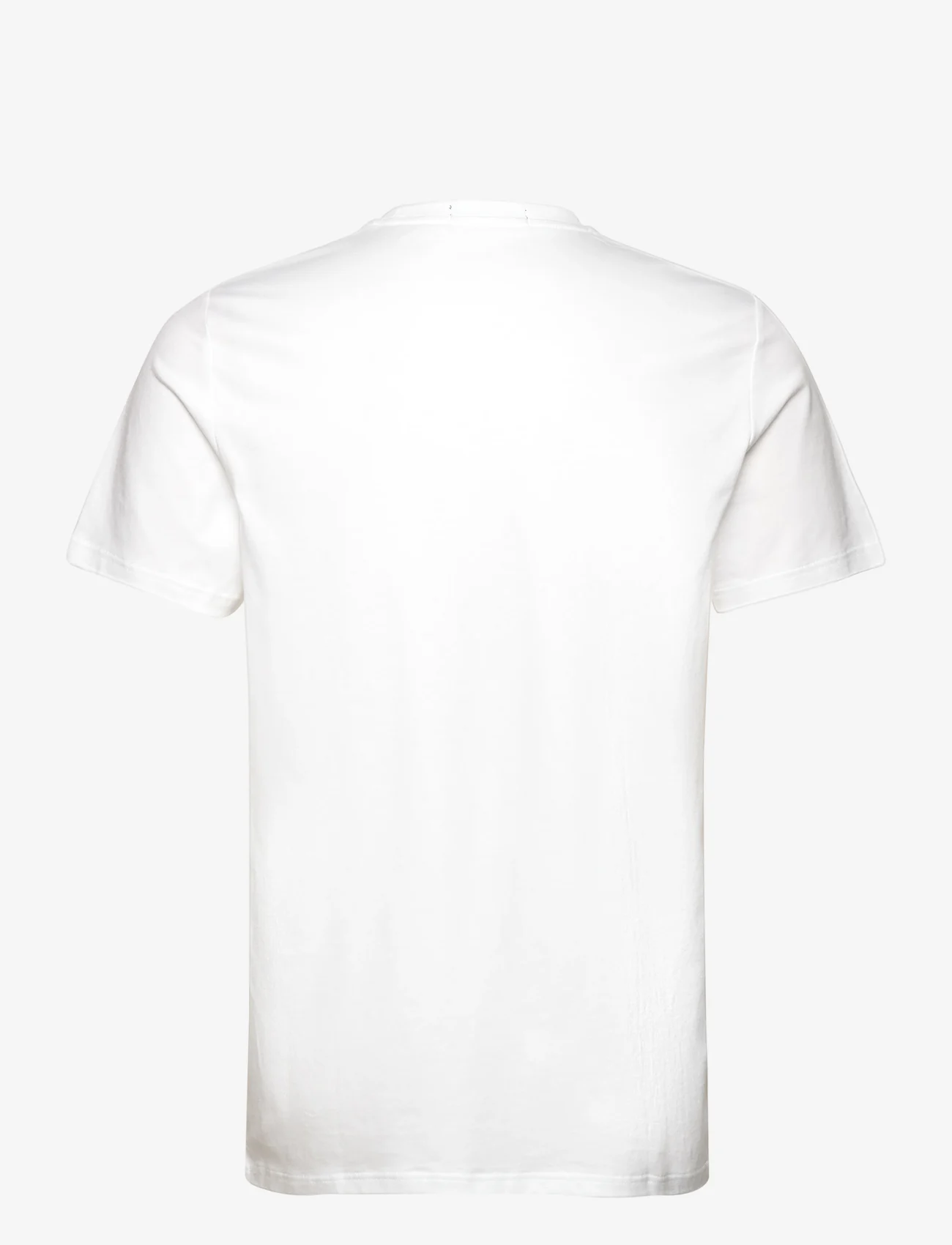 Fred Perry - CIRCLE BRANDING T-SHIRT - kortærmede t-shirts - white - 1