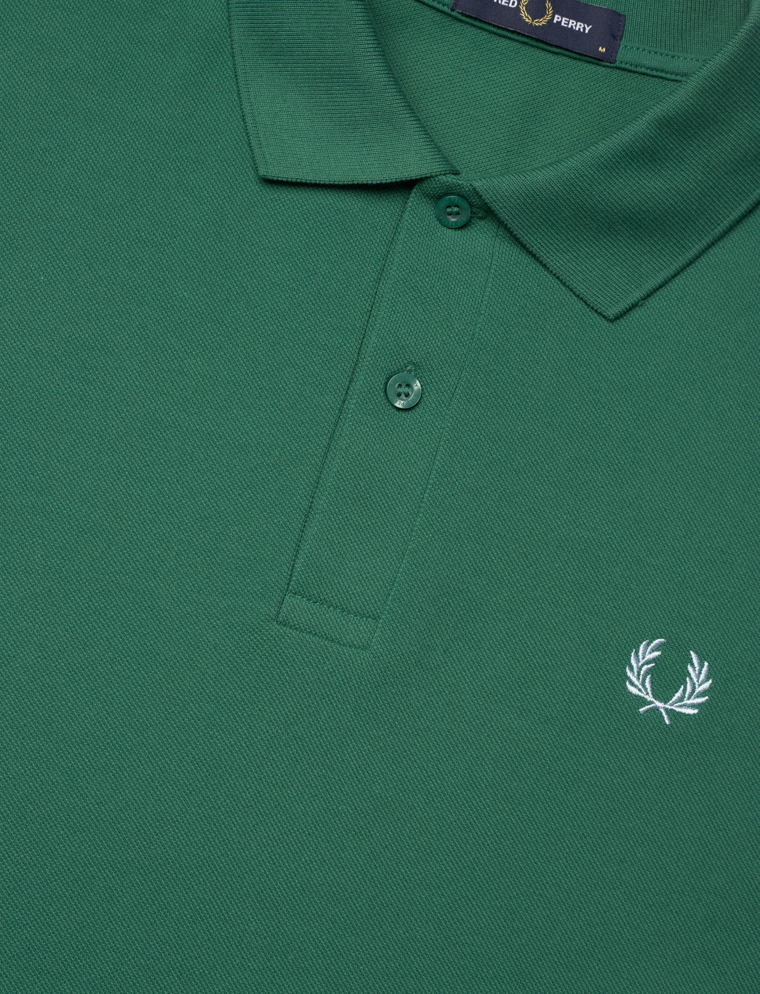 Fred Perry - THE FRED PERRY SHIRT - kortærmede poloer - sport green / light ice - 4