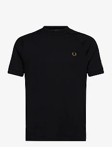 CHEQUERBOARD T-SHIRT, Fred Perry