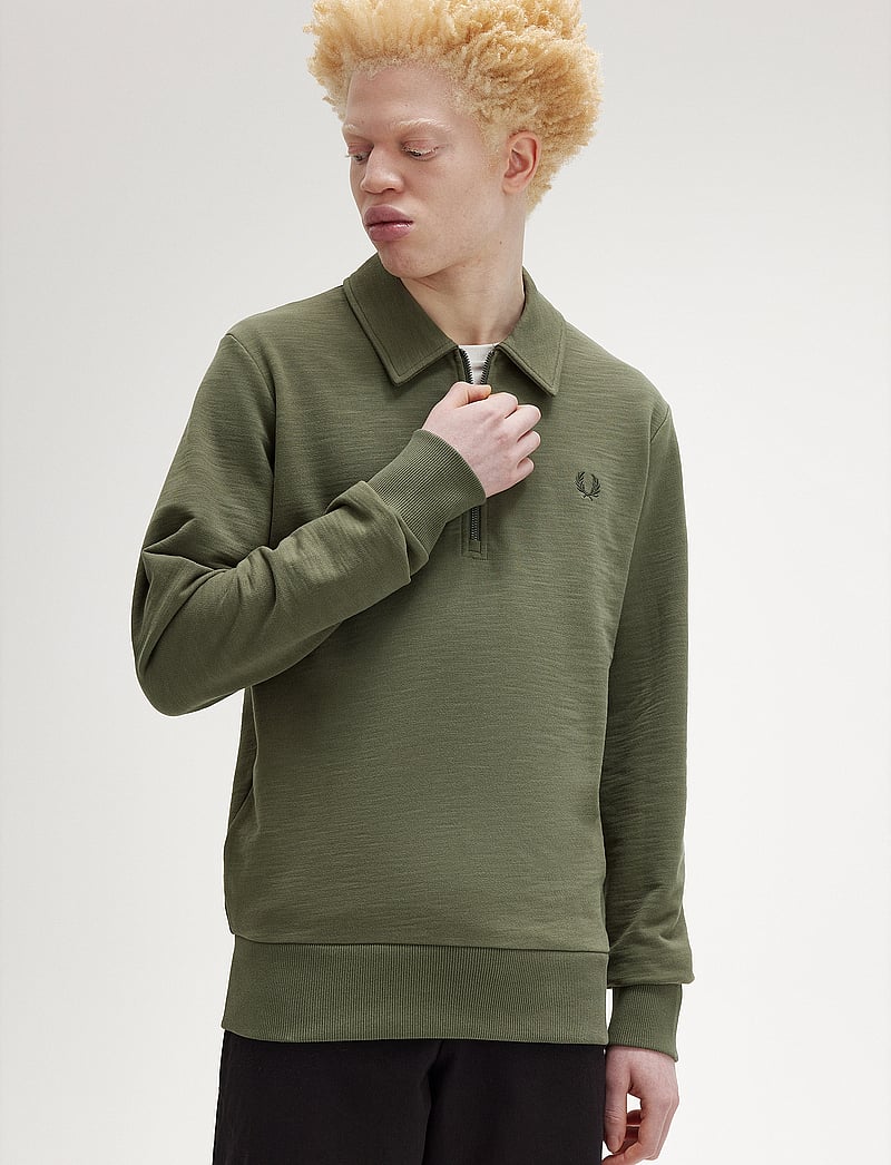 Fred Perry - Z/N COLLAR SWEATSHIRT - pikkade varrukatega polod - laurel wreath green - 4