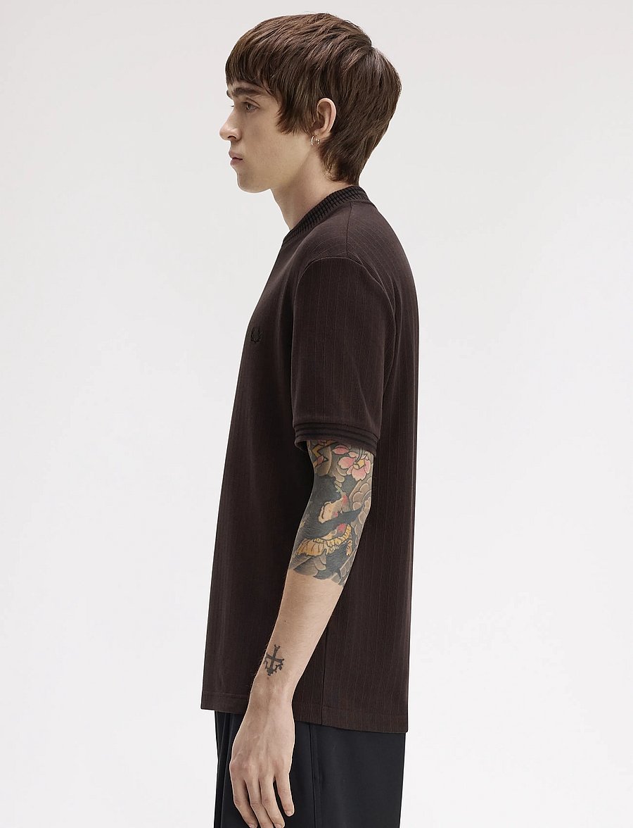 Fred Perry - RIBBED JERSEY T-SHIRT - lühikeste varrukatega t-särgid - rich brown - 3