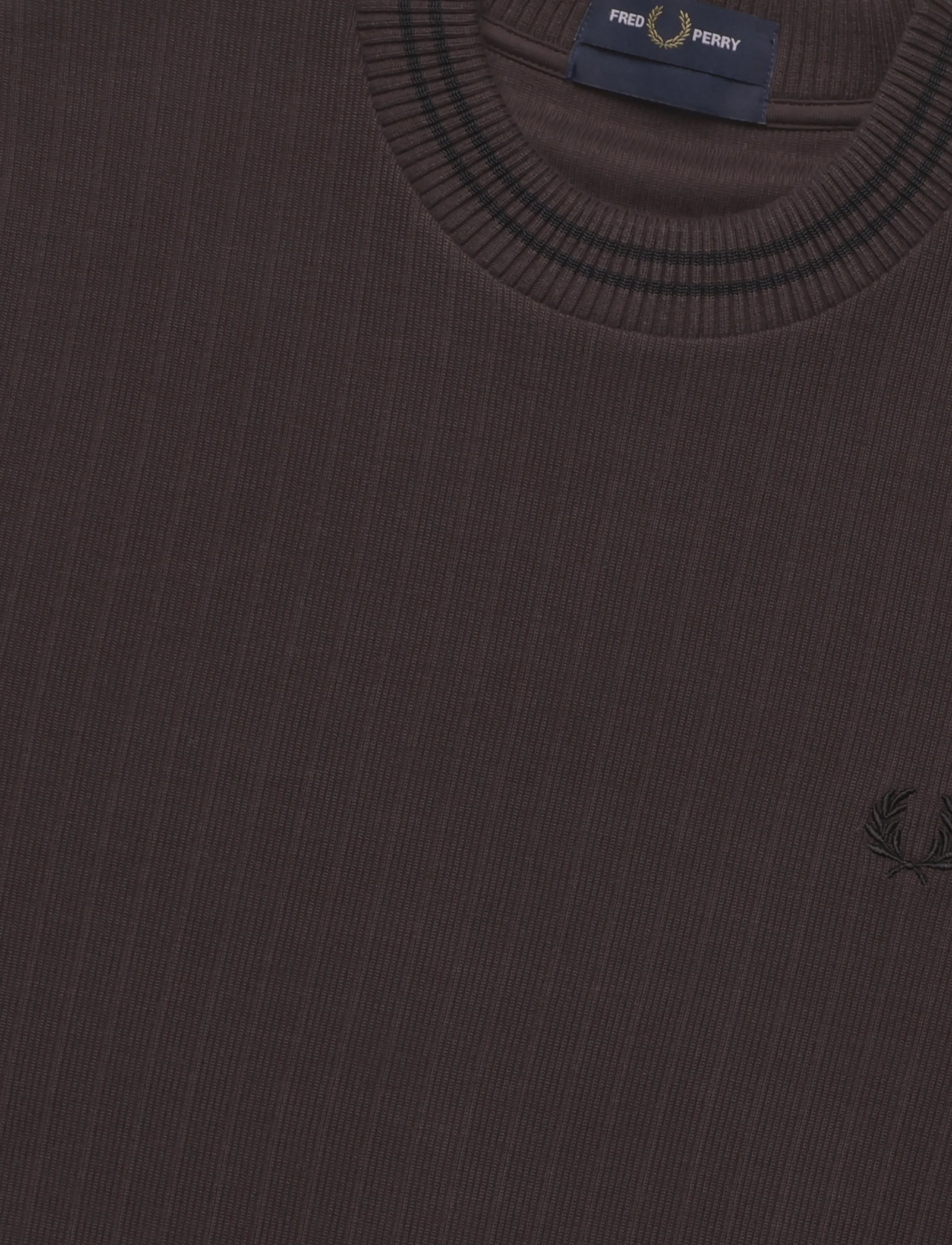 Fred Perry - RIBBED JERSEY T-SHIRT - kortærmede t-shirts - rich brown - 4