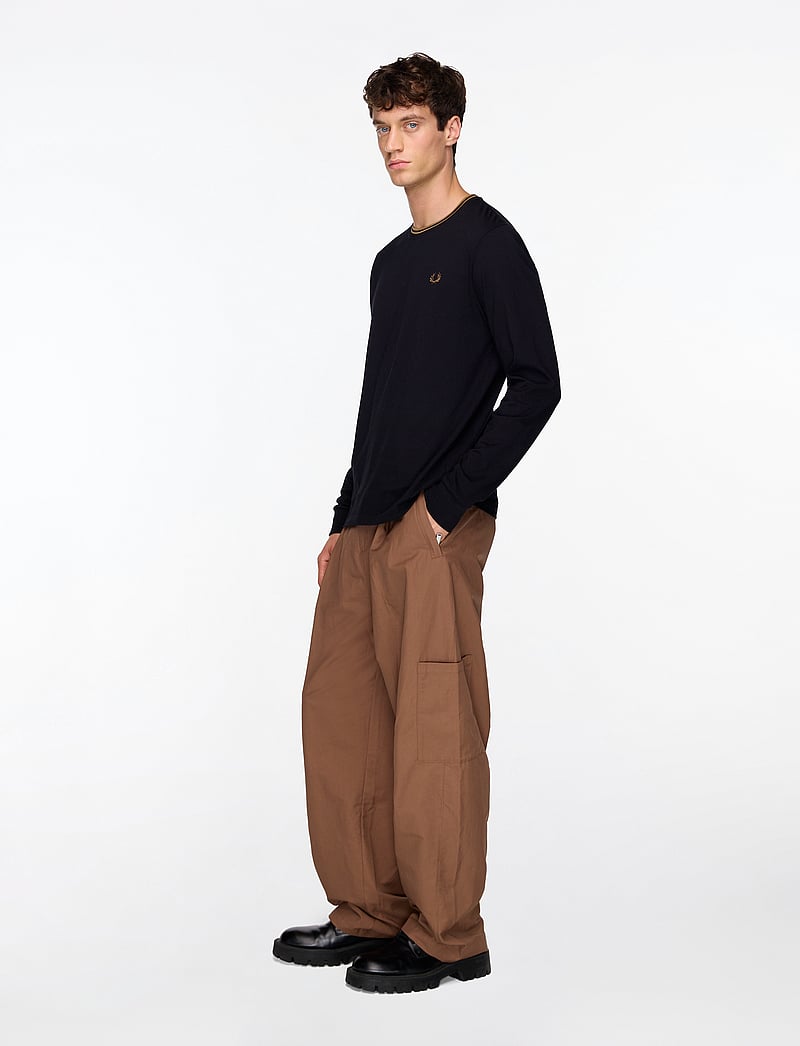 Fred Perry - LS TWIN TIPPED T-SHIRT - långärmade t-shirts - black - 3