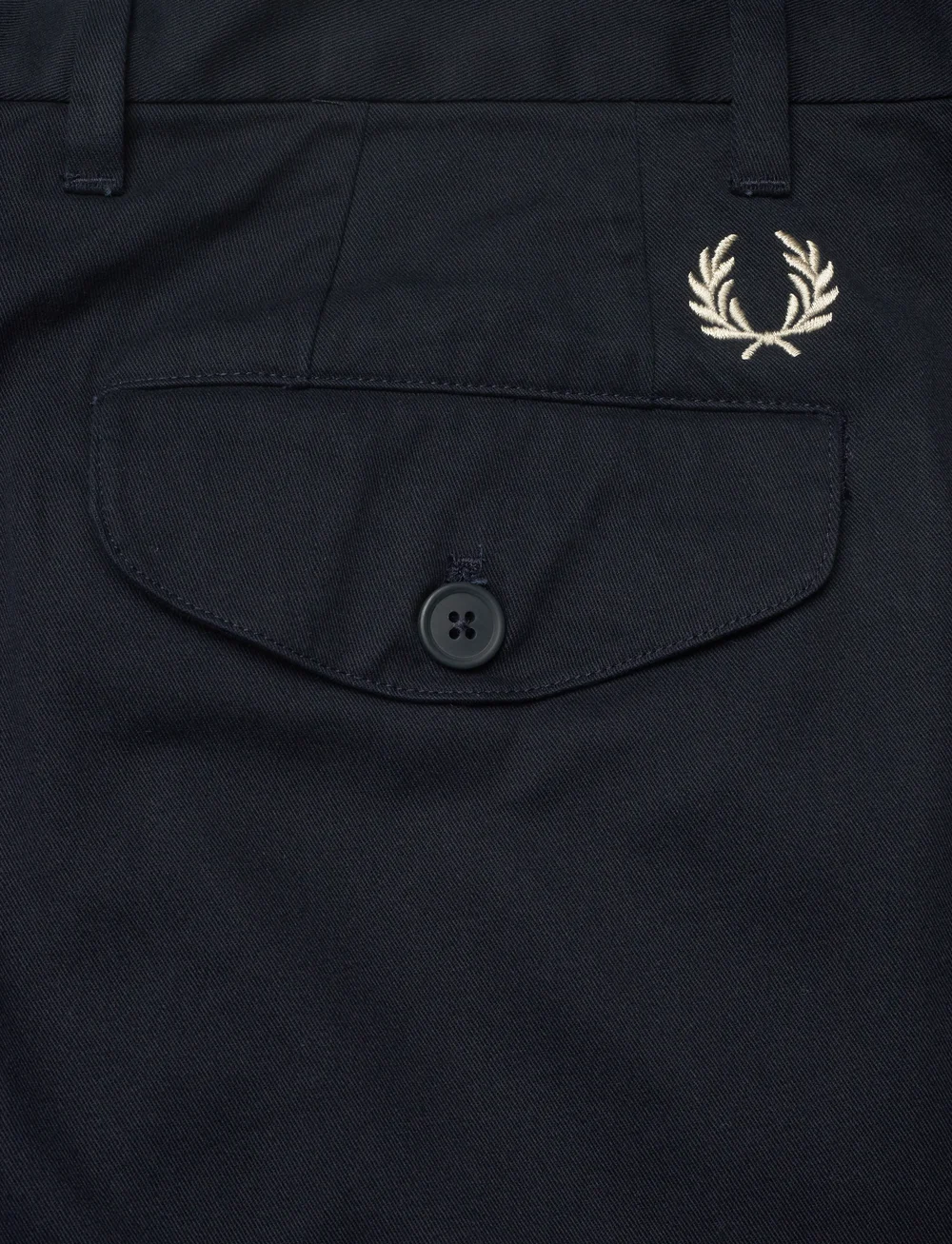 Fred Perry - LONG PLEATED SHORT - chinos shorts - navy - 4