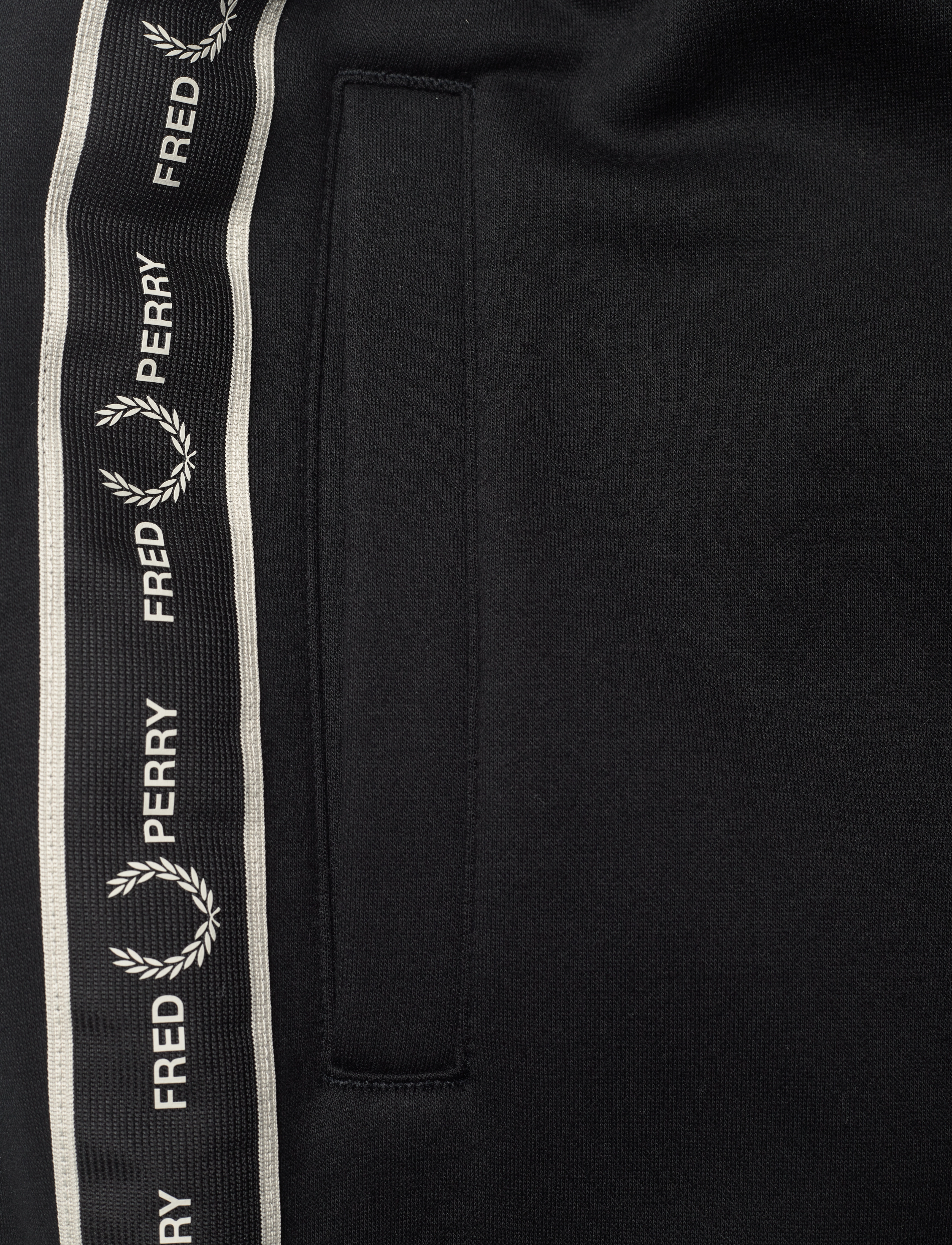 Fred Perry - TAPED P SWEAT PANT - black - 4