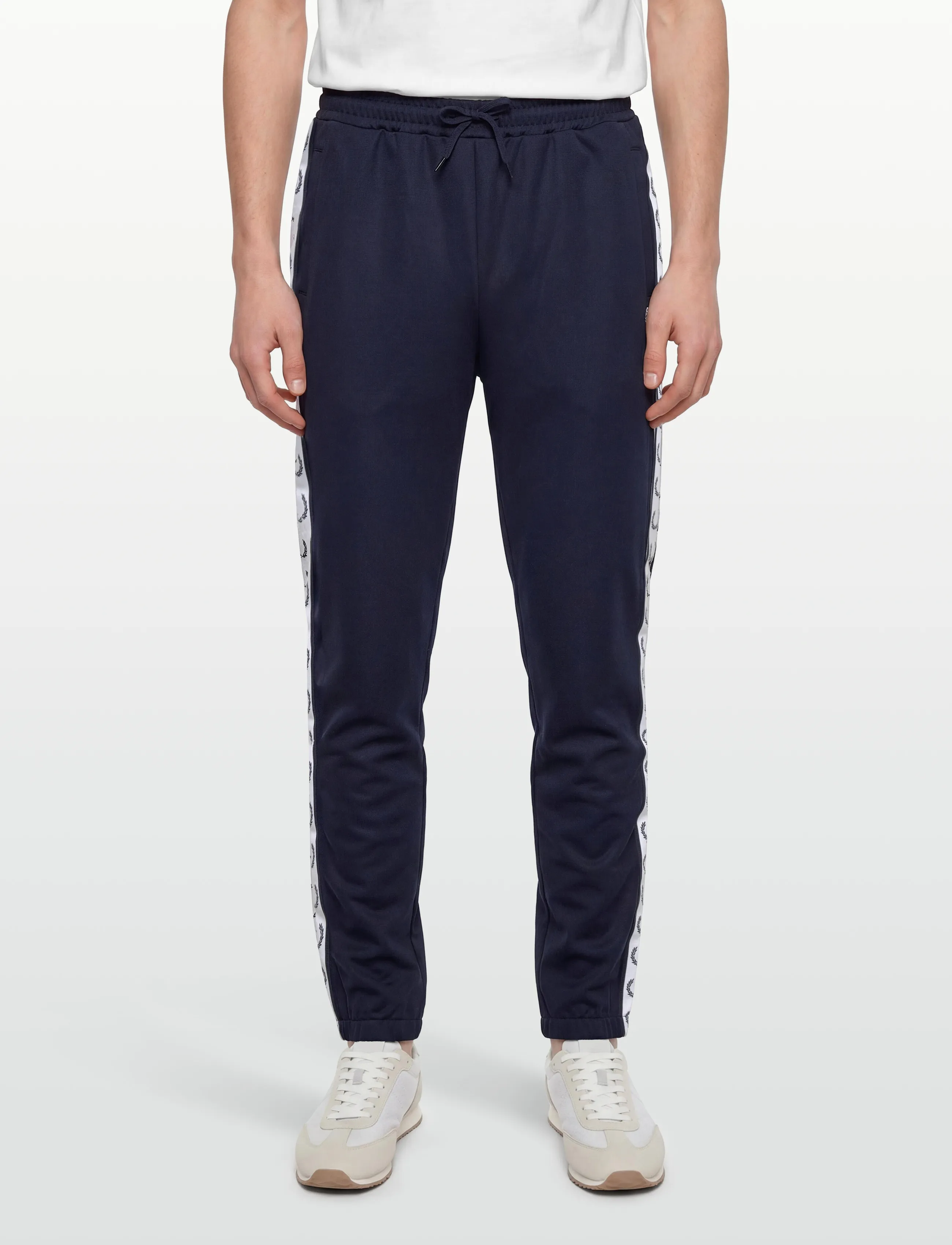 Fred Perry Taped Track Pant mjukisbyxor herr – bild 8