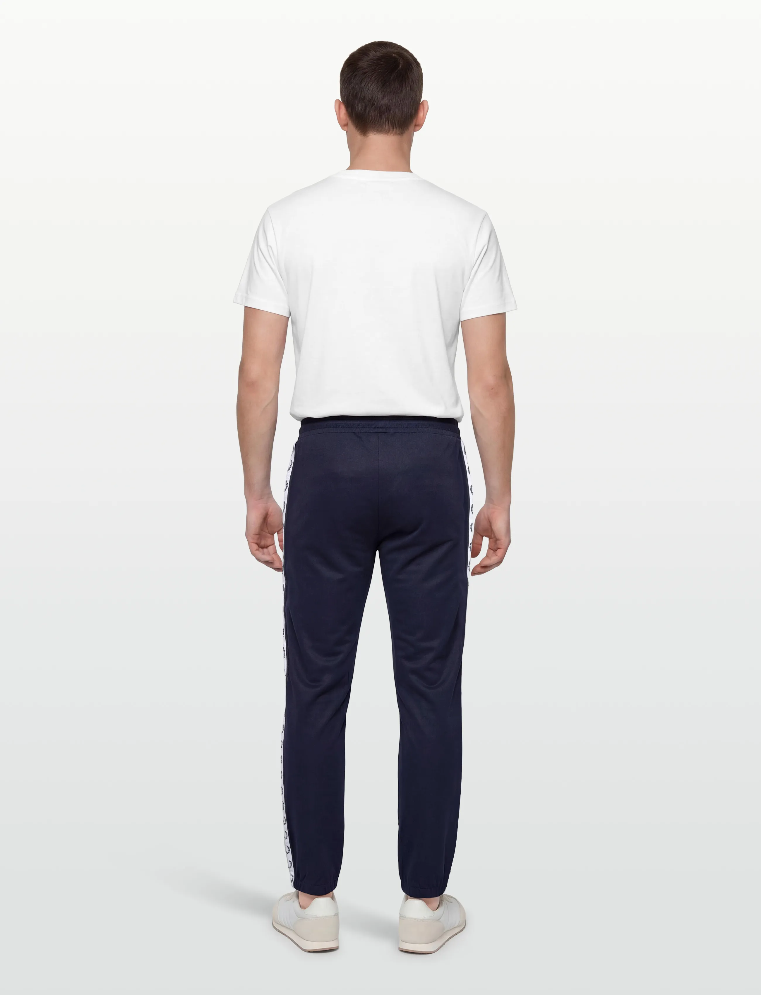 Fred Perry Taped Track Pant mjukisbyxor herr – bild 9
