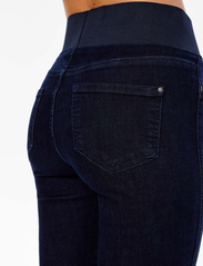 FREE/QUENT - FQSHANTAL-PA-DENIM - džinsa bikses ar tievām starām - dark blue - 4