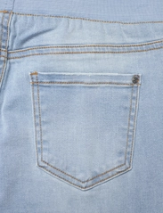 FREE/QUENT - FQSHANTAL-PA-ANKEL-BROKEN - džinsa bikses ar tievām starām - bleached blue denim - 5