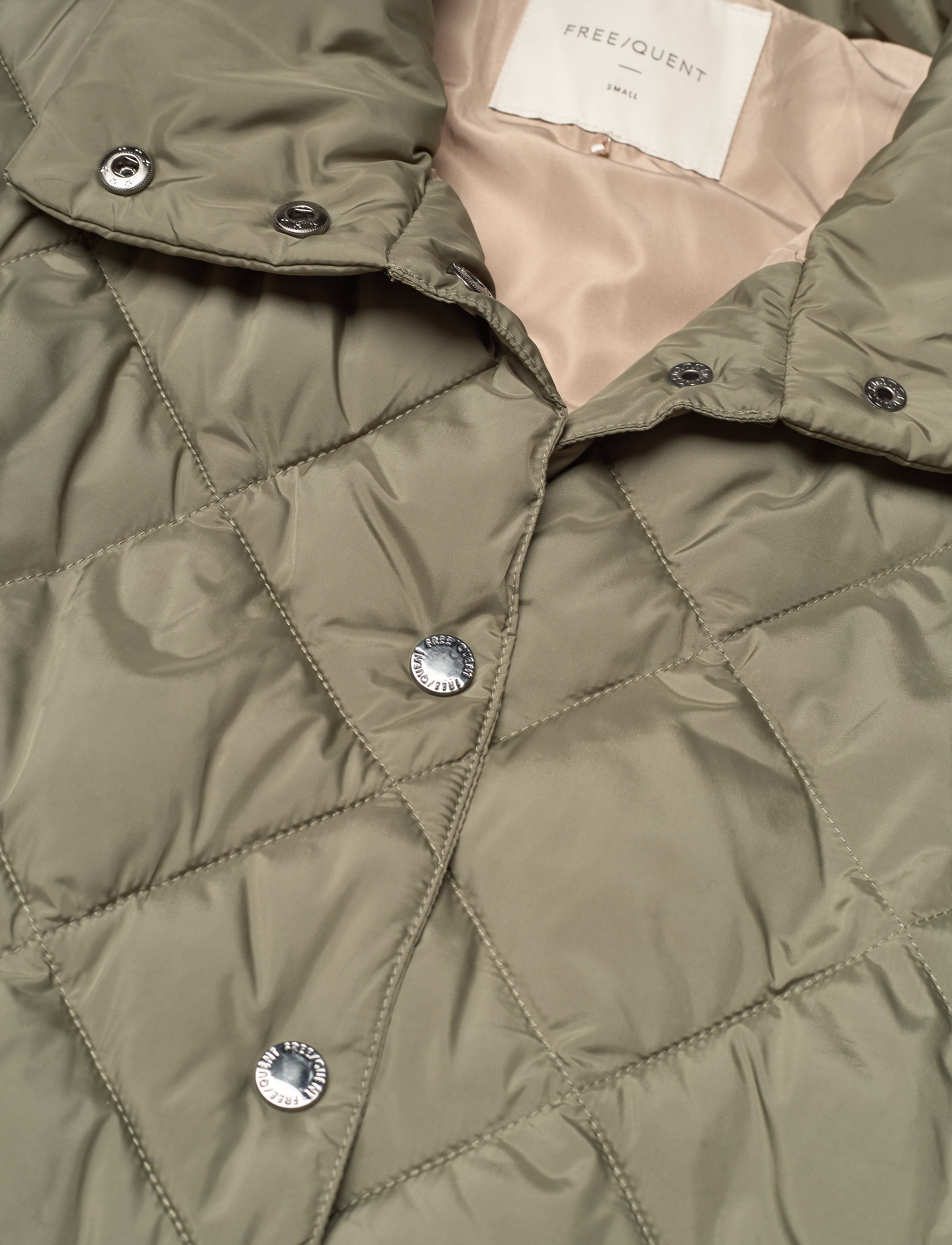 FREE/QUENT - Knee-length quilted waistcoat - dunveste - dusty olive 18-0515 - 4