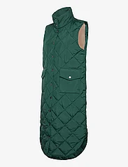 FREE/QUENT - FQOLGA-WA - quilted vests - rainy forest - 2