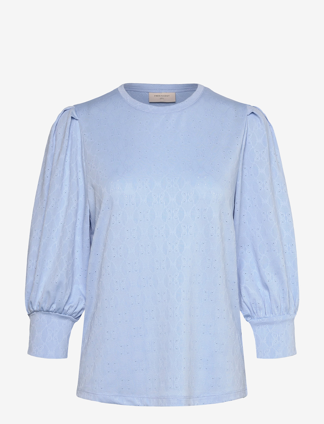 FREE/QUENT - Blouse from Freequent in a soft and stretchy fabric with a lovely hole pattern. - langærmede bluser - chambray blue - 0